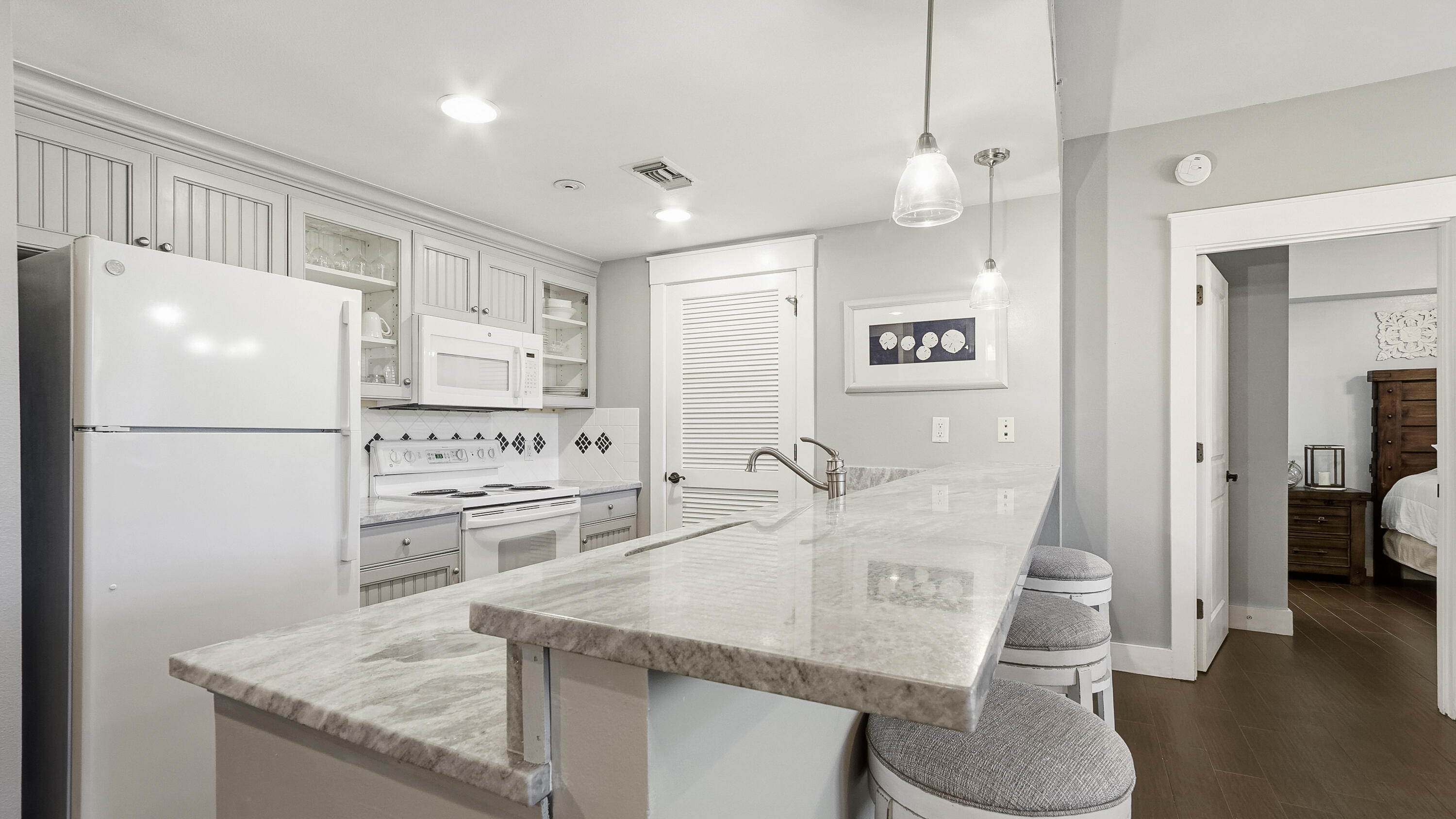 PILOT HOUSE - Residential