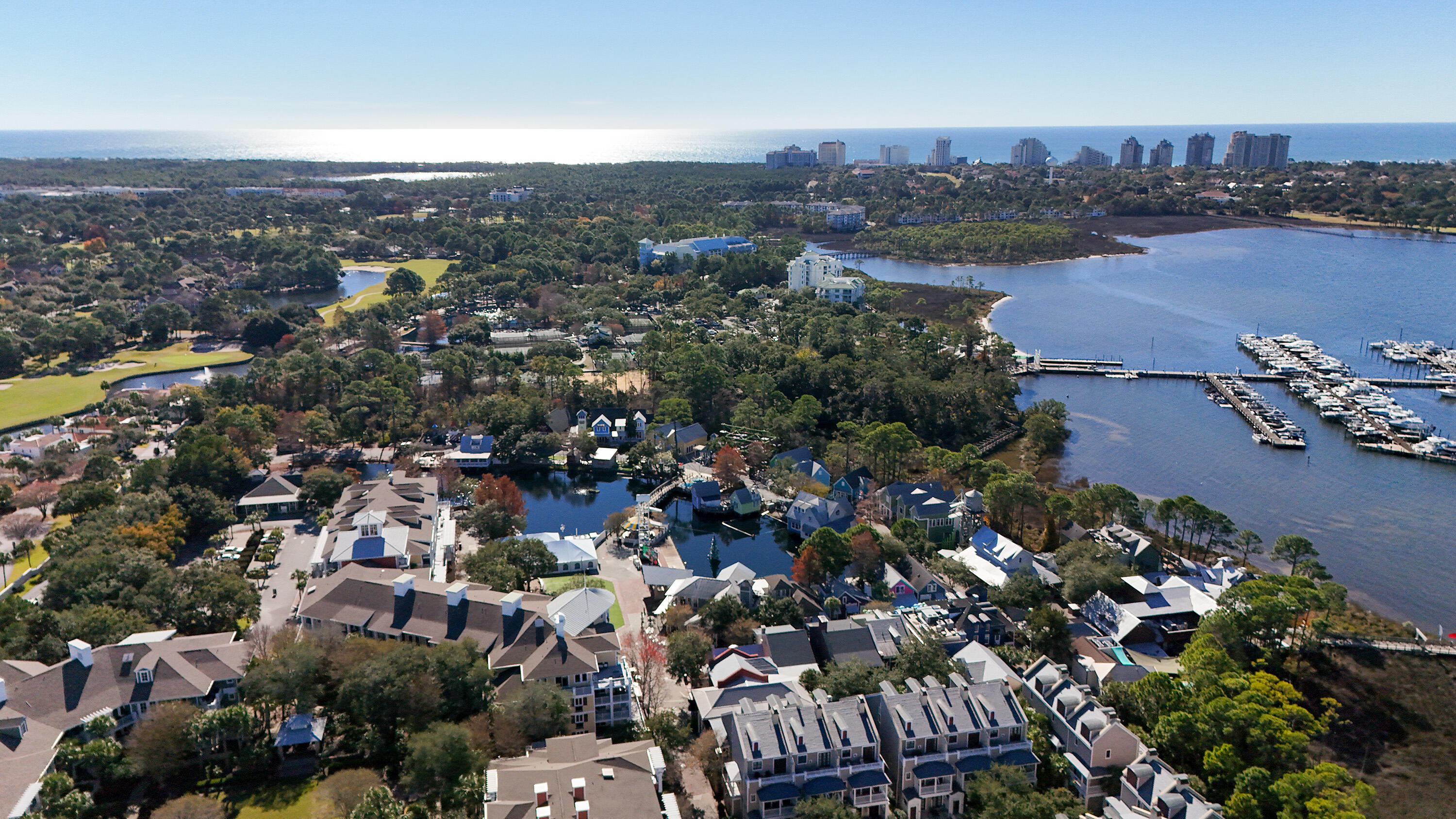 PILOT HOUSE - Residential