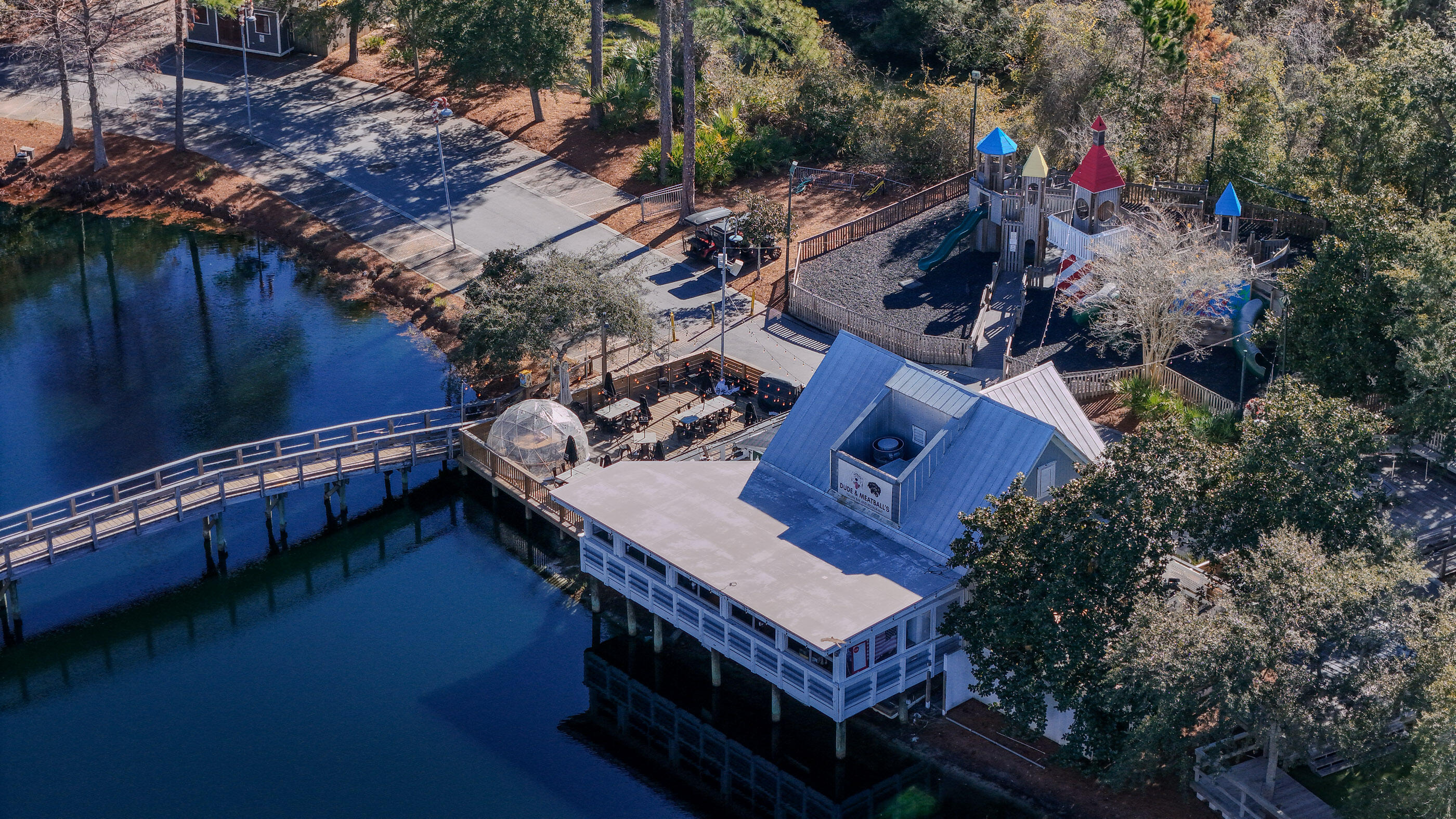 PILOT HOUSE - Residential