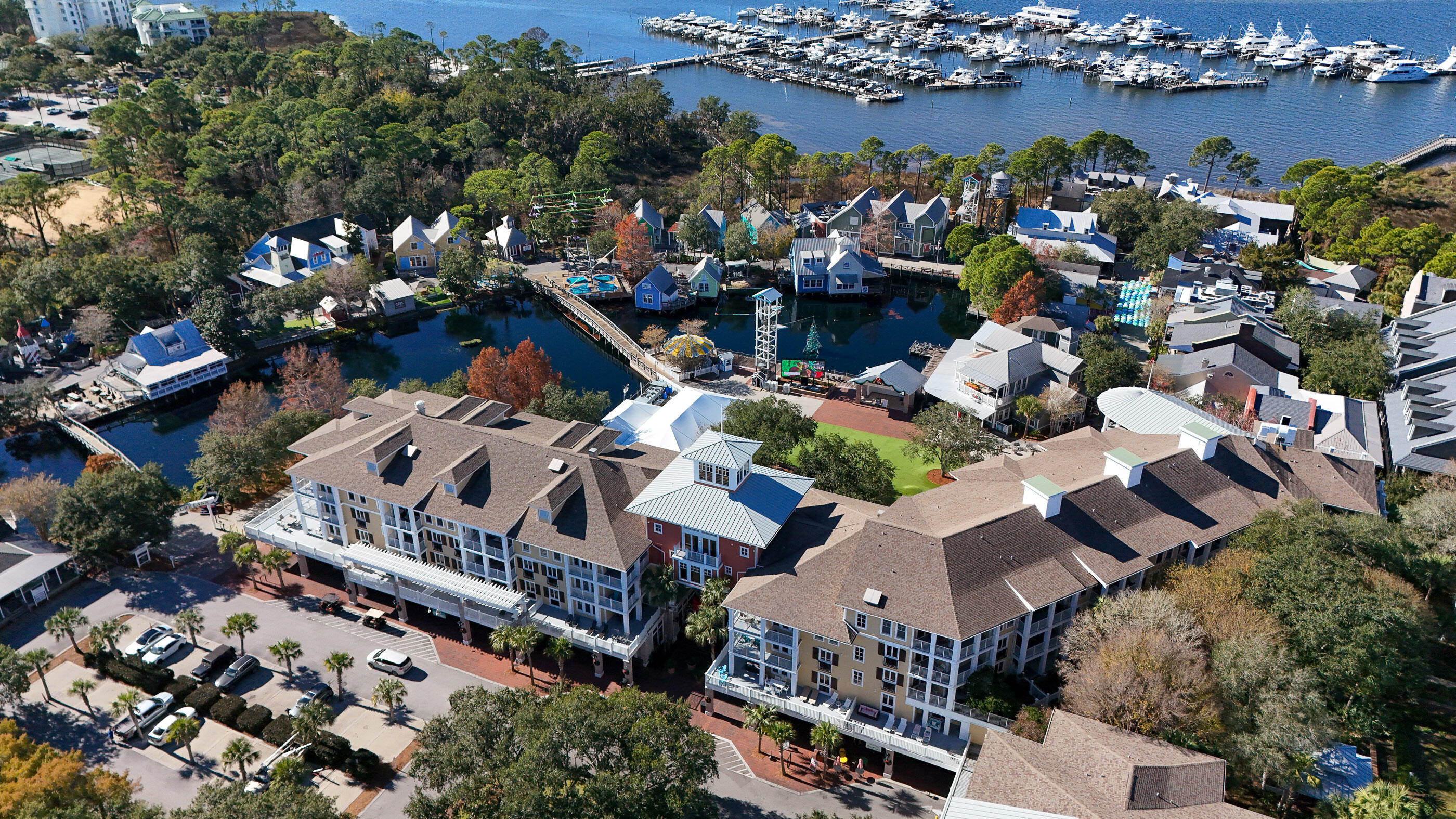 PILOT HOUSE - Residential