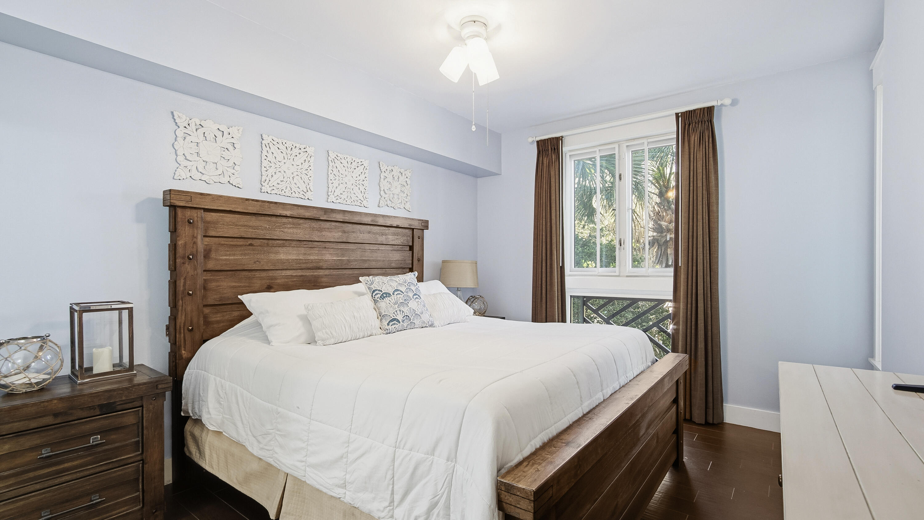 PILOT HOUSE - Residential