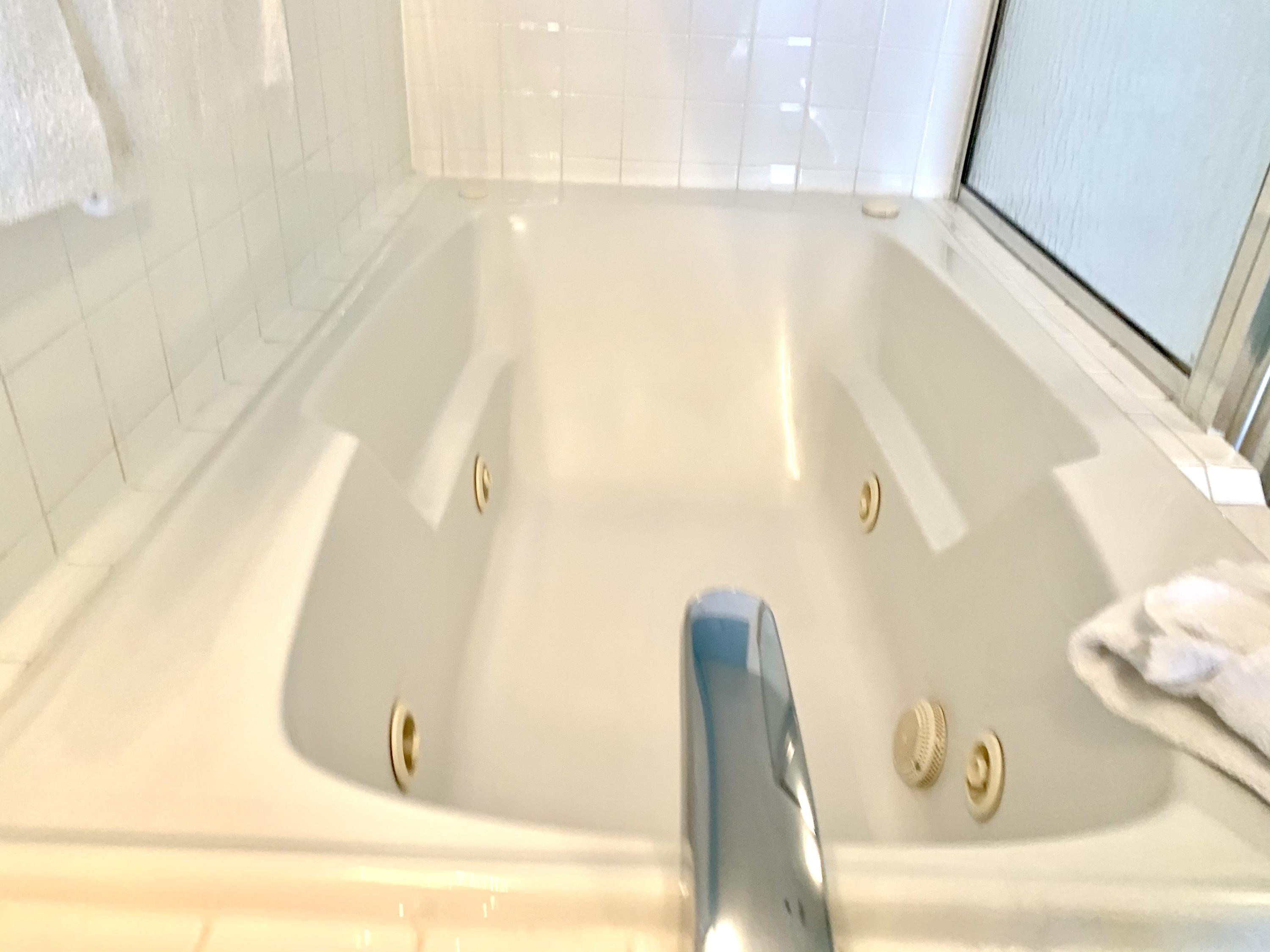 JADE EAST TOWERS CONDO - Residential