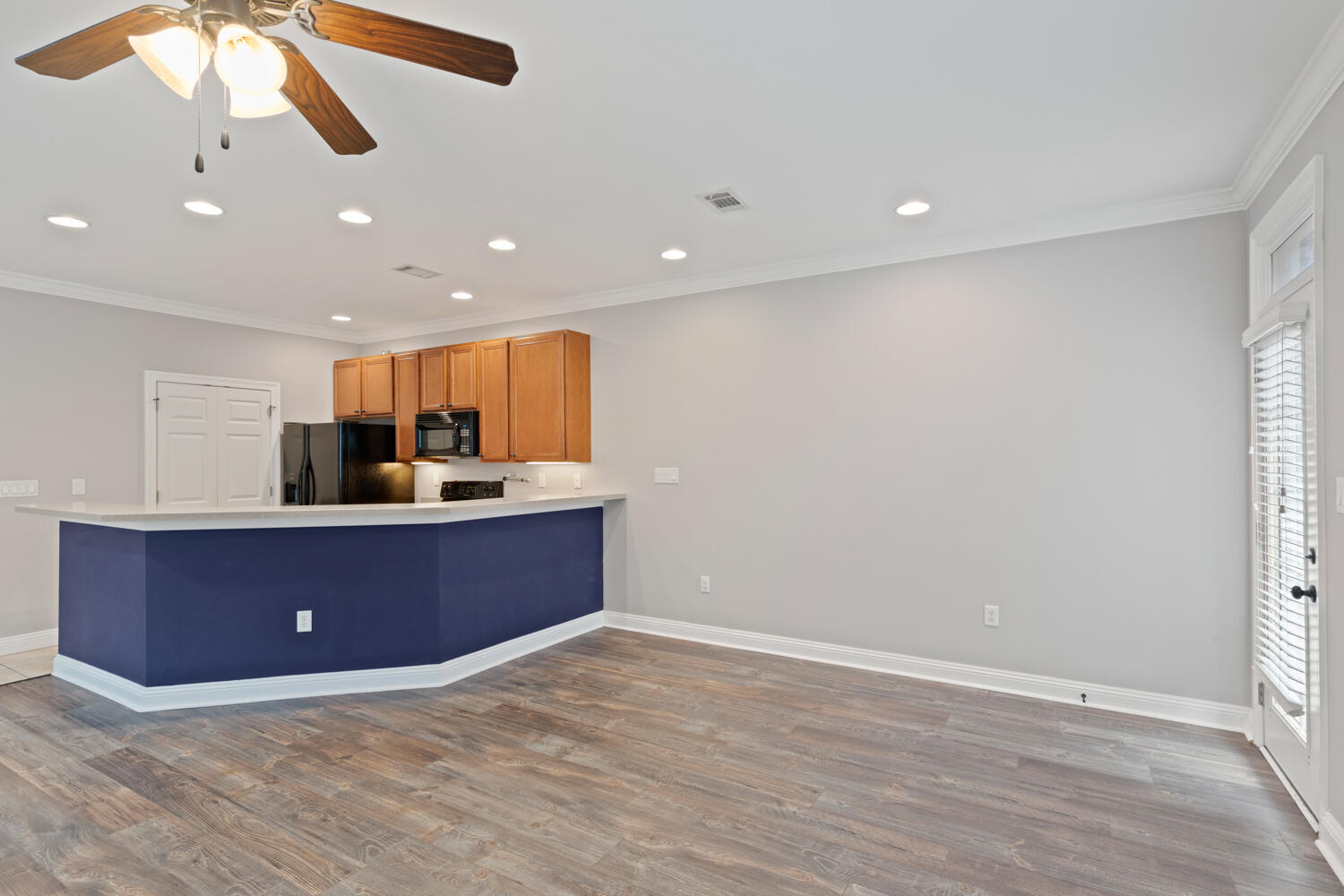 WALTON OAKS - Residential