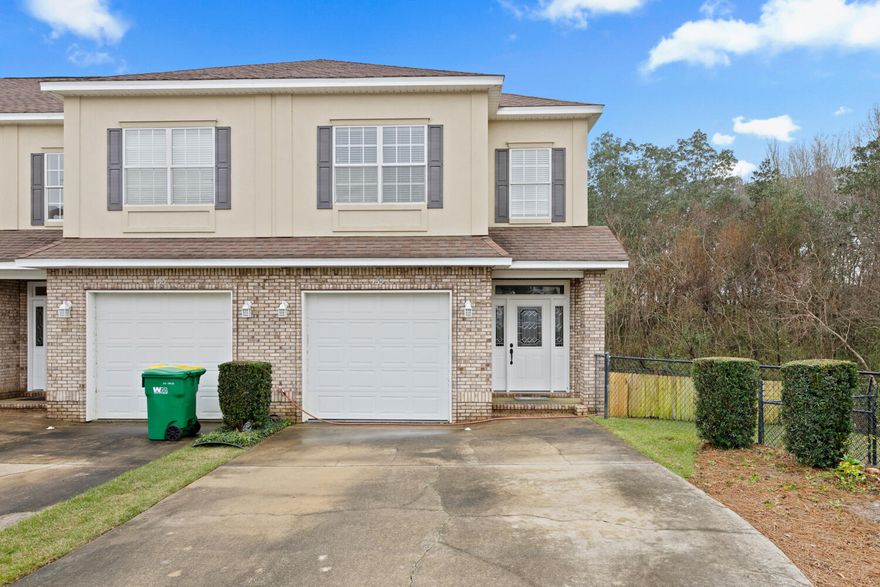 Entered for comp purposes! Under contract on 11/15/21. SOLD on 12/28/21. This lovely and highly coveted END UNIT townhome located in Walton Oaks contains 3BR (all upstairs), 2.5 BA, 1,646 sq ft, and has NO CARPET! Vinyl floors are throughout all main areas, bedrooms, loft, and stairs! Tile in the front entry, bathrooms, kitchen, and laundry. There's an added open loft area above the front door entry way with access from the master bedroom and is currently used as an office space. There is a beautiful wooden open deck outback in the fenced backyard with so much privacy! Painted accent walls are in the dining area, under the kitchen breakfast bar, by the loft, and in the master bedroom. The Hvac is 2020, water heater is original (14 yrs old), and roof is original (14 yrs old), Dishwasher is