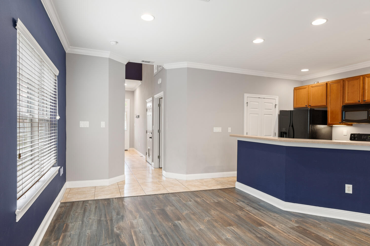 WALTON OAKS - Residential