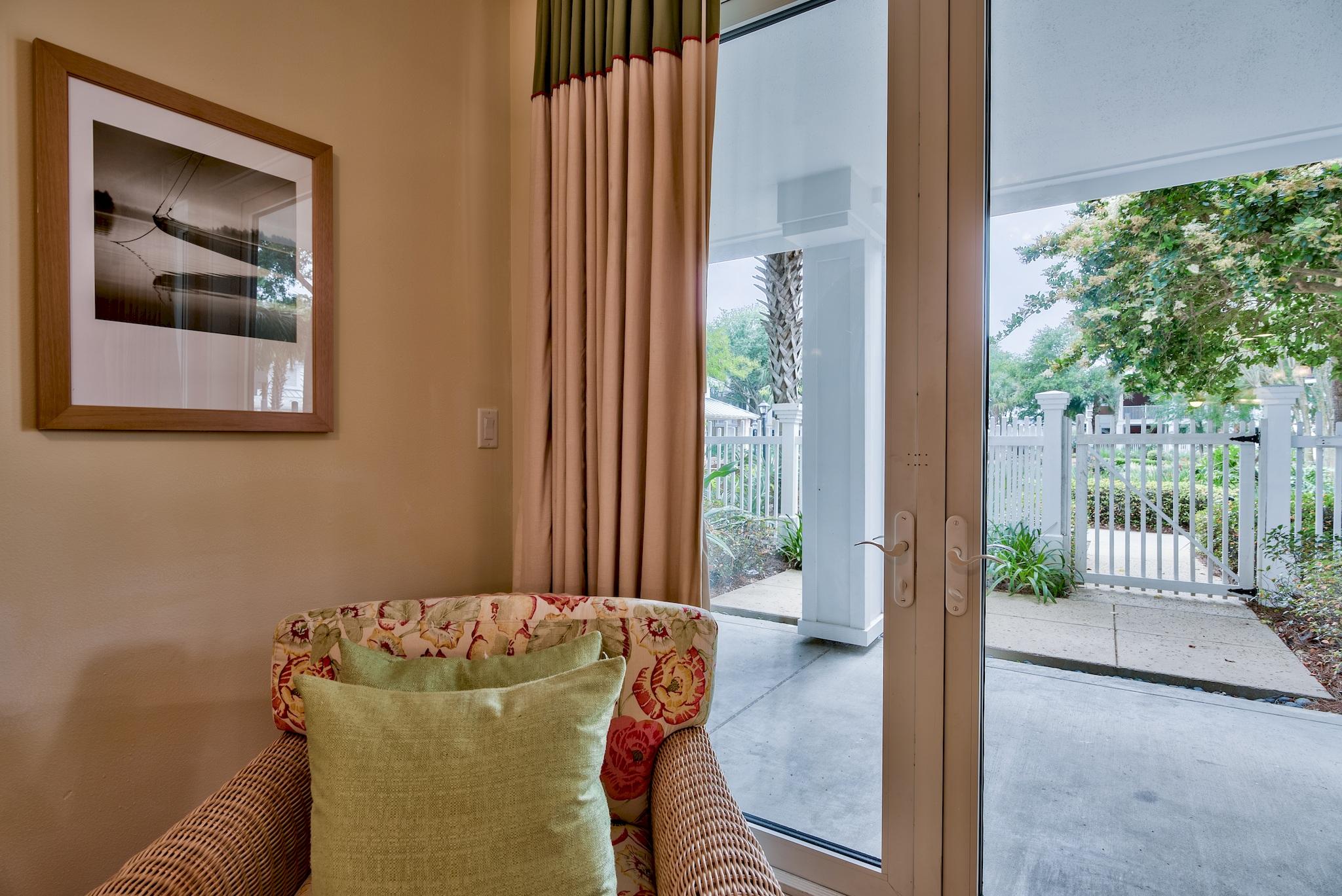 PILOT HOUSE - Residential