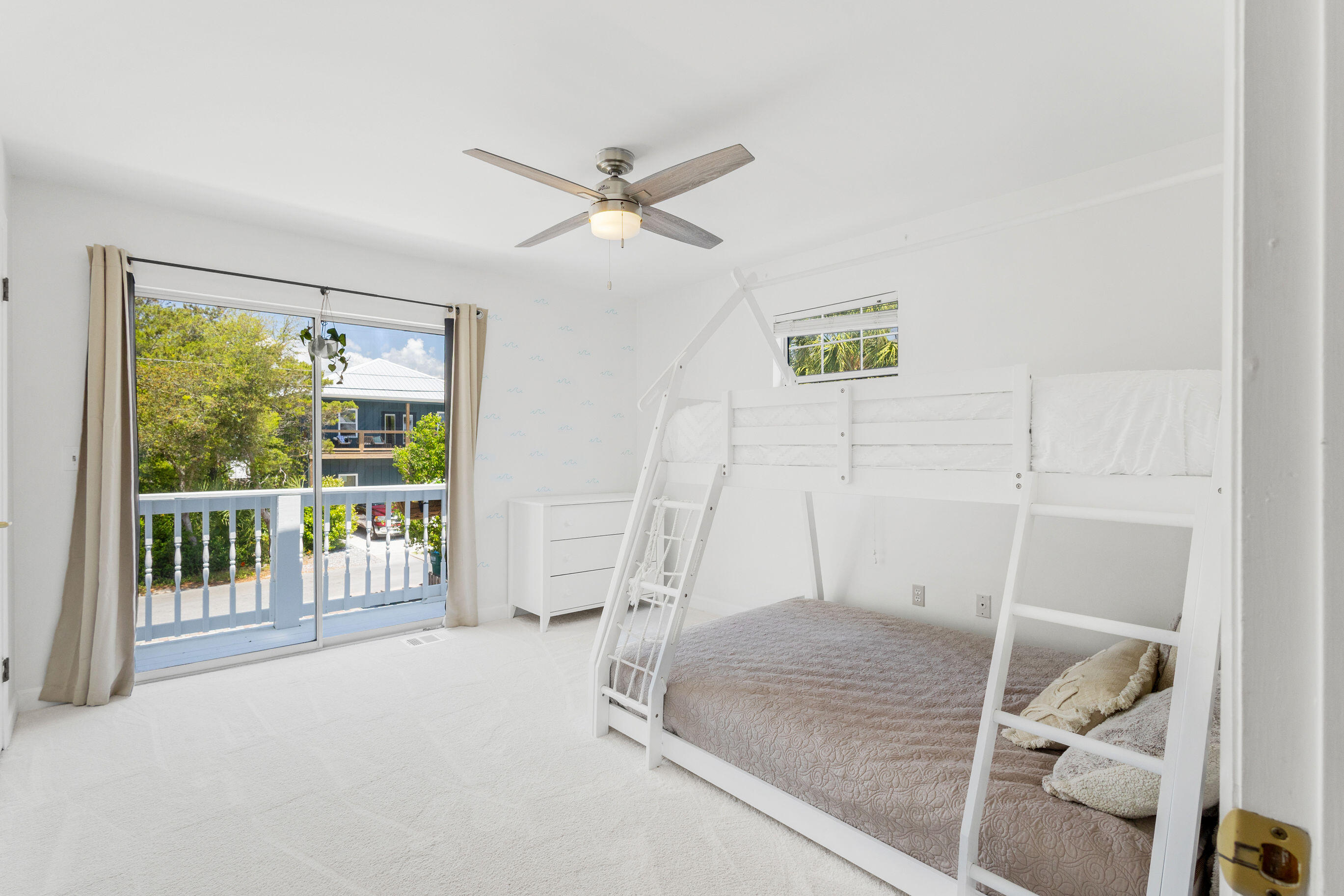 RIVIERA BEACH 1ST ADDN - Residential