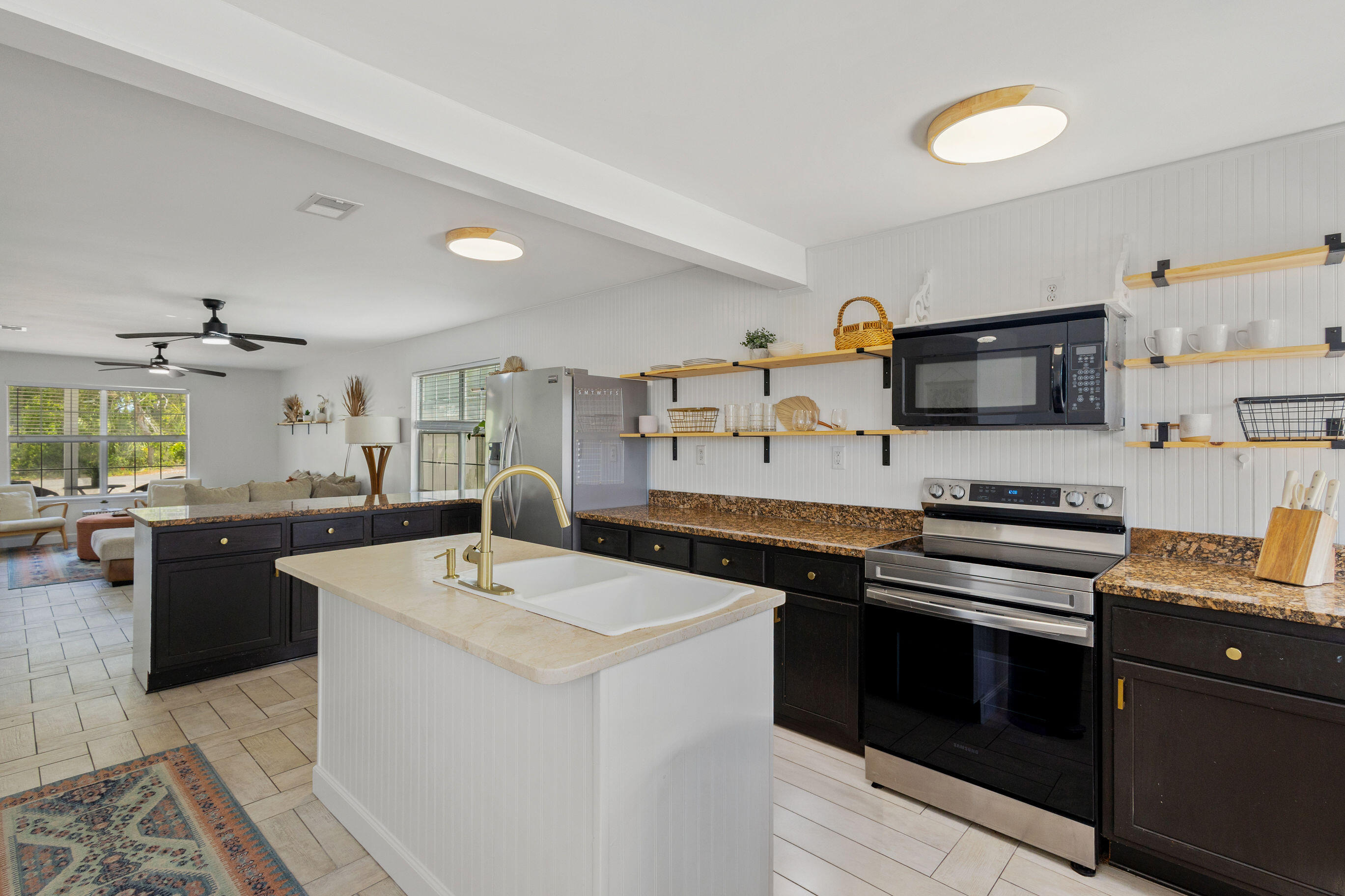 RIVIERA BEACH 1ST ADDN - Residential