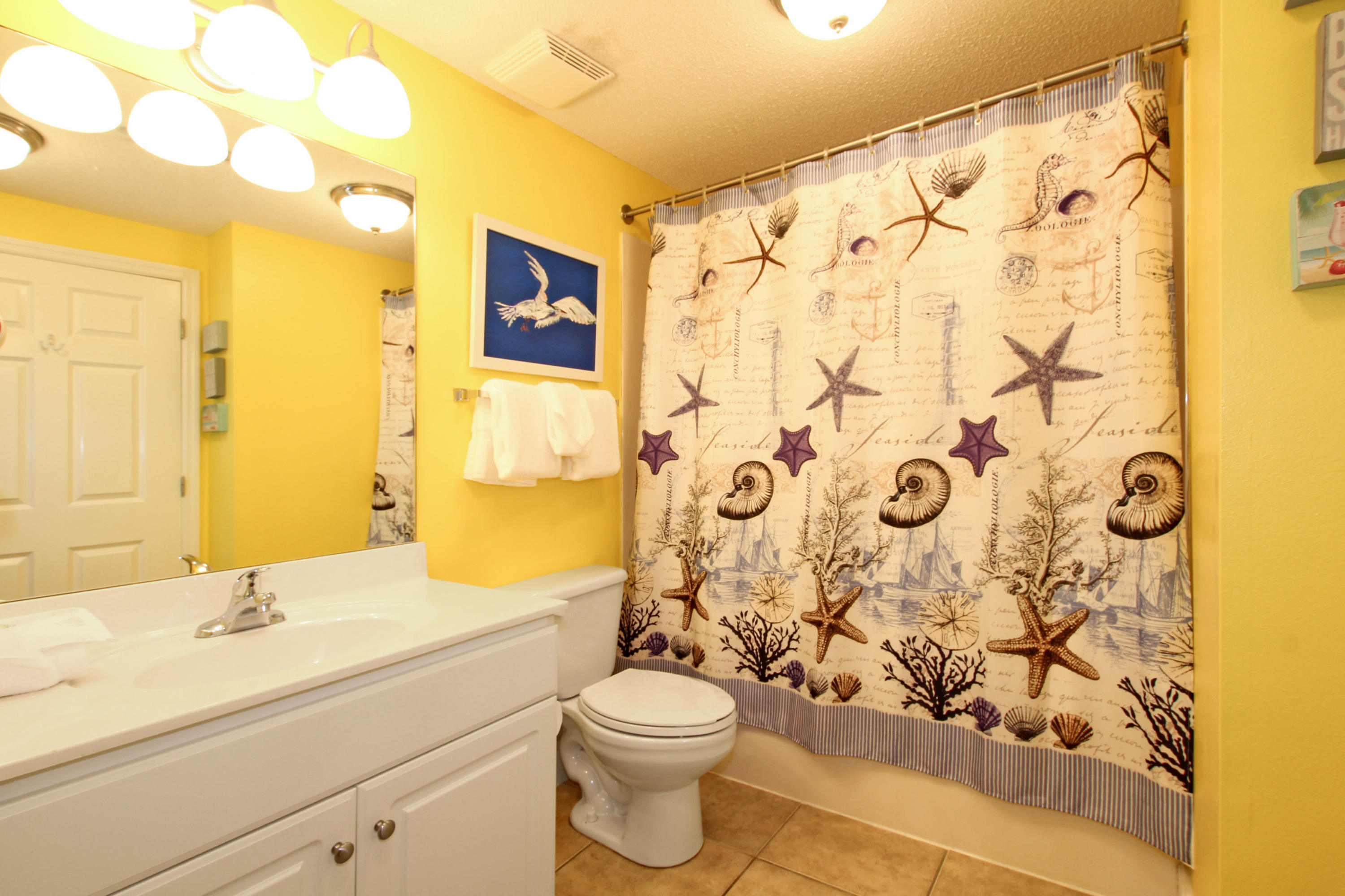 MAJESTIC BEACH TOWERS I - Residential