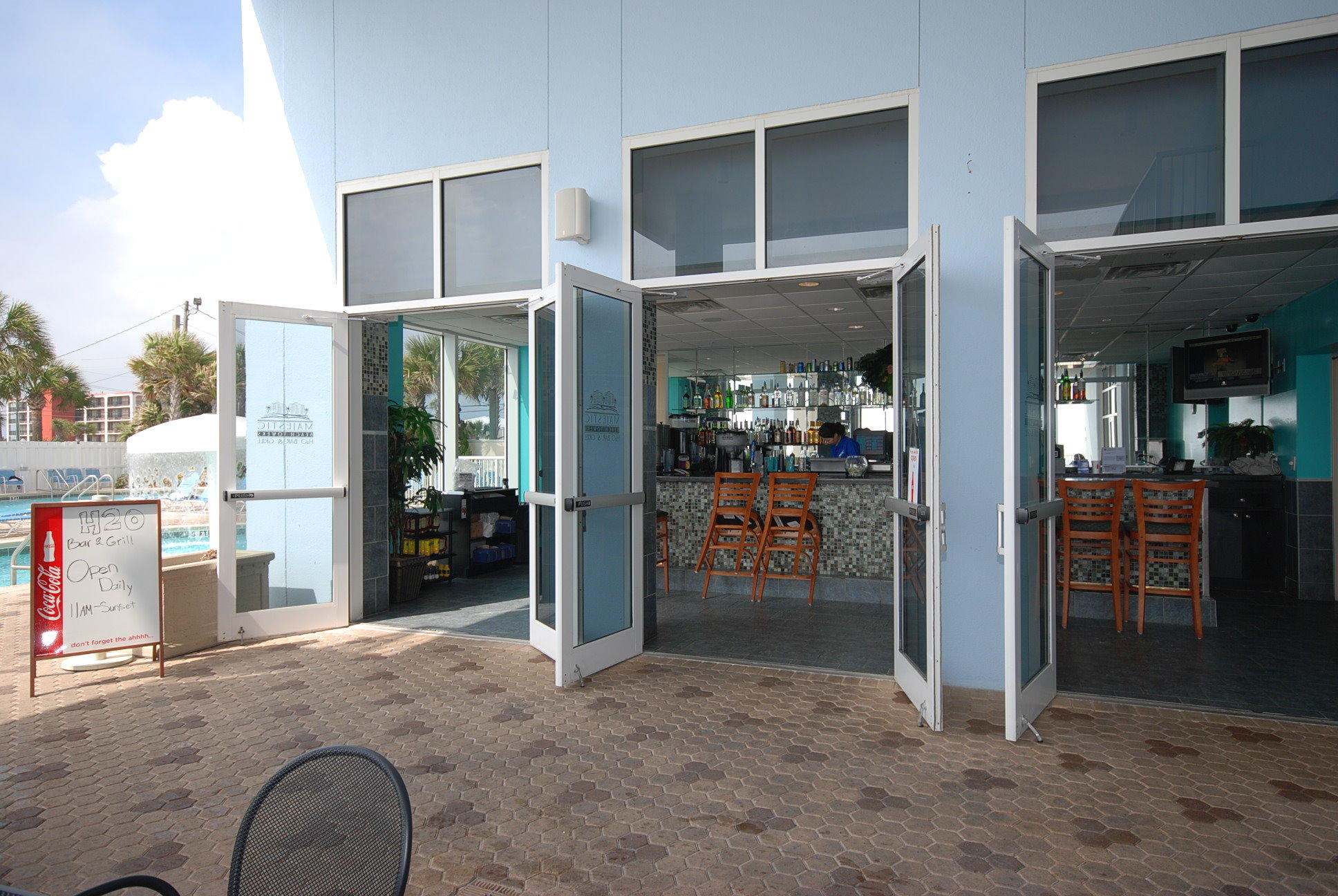 MAJESTIC BEACH TOWERS I - Residential