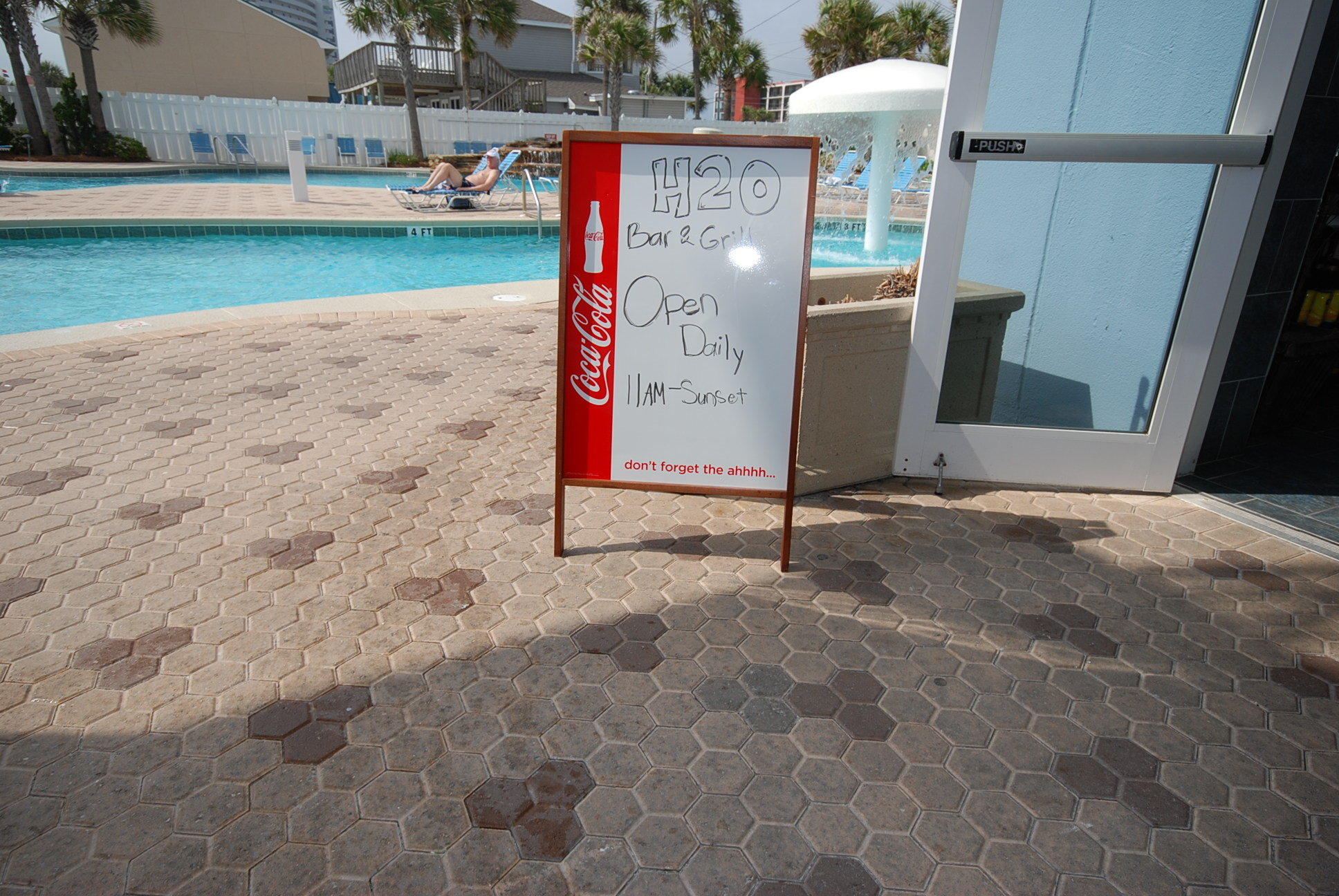 MAJESTIC BEACH TOWERS I - Residential