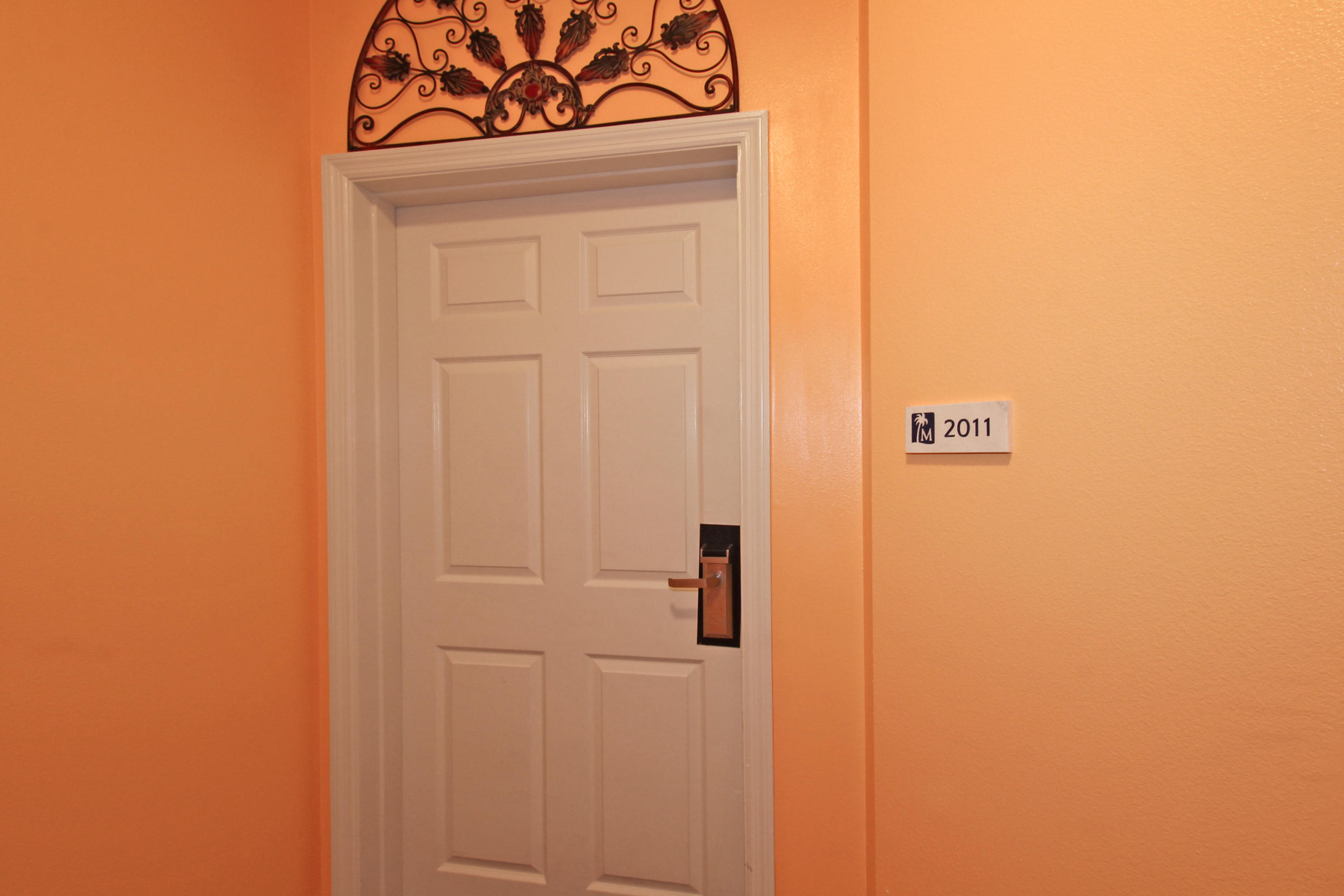 MAJESTIC BEACH TOWERS I - Residential