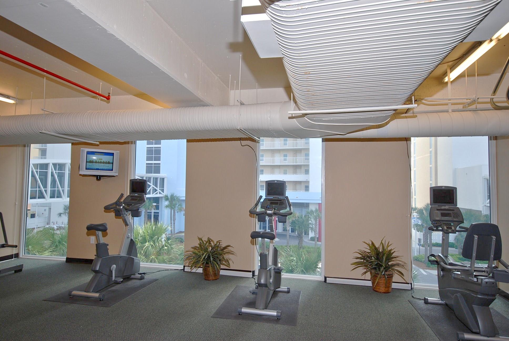 MAJESTIC BEACH TOWERS I - Residential