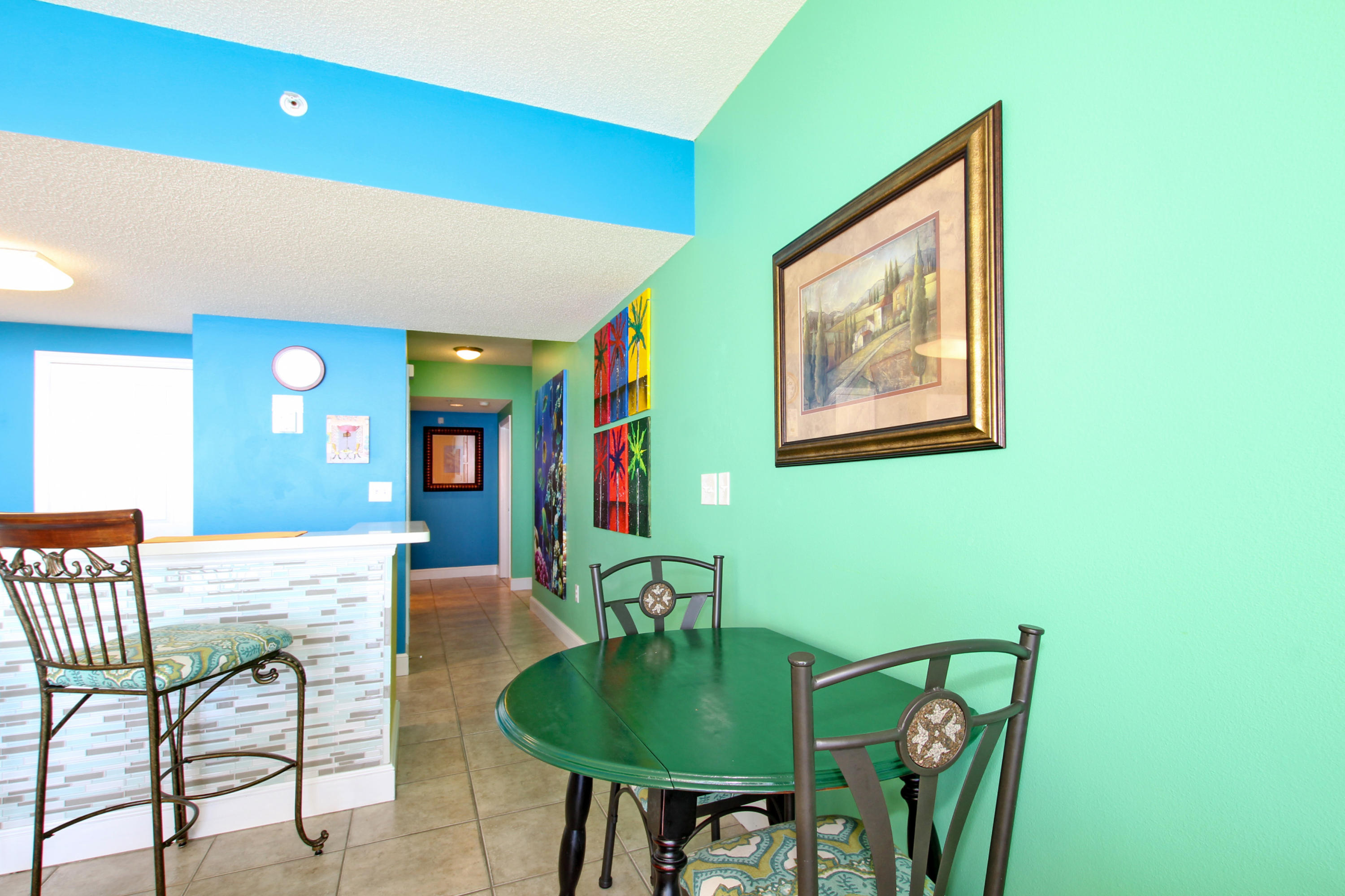 MAJESTIC BEACH TOWERS I - Residential