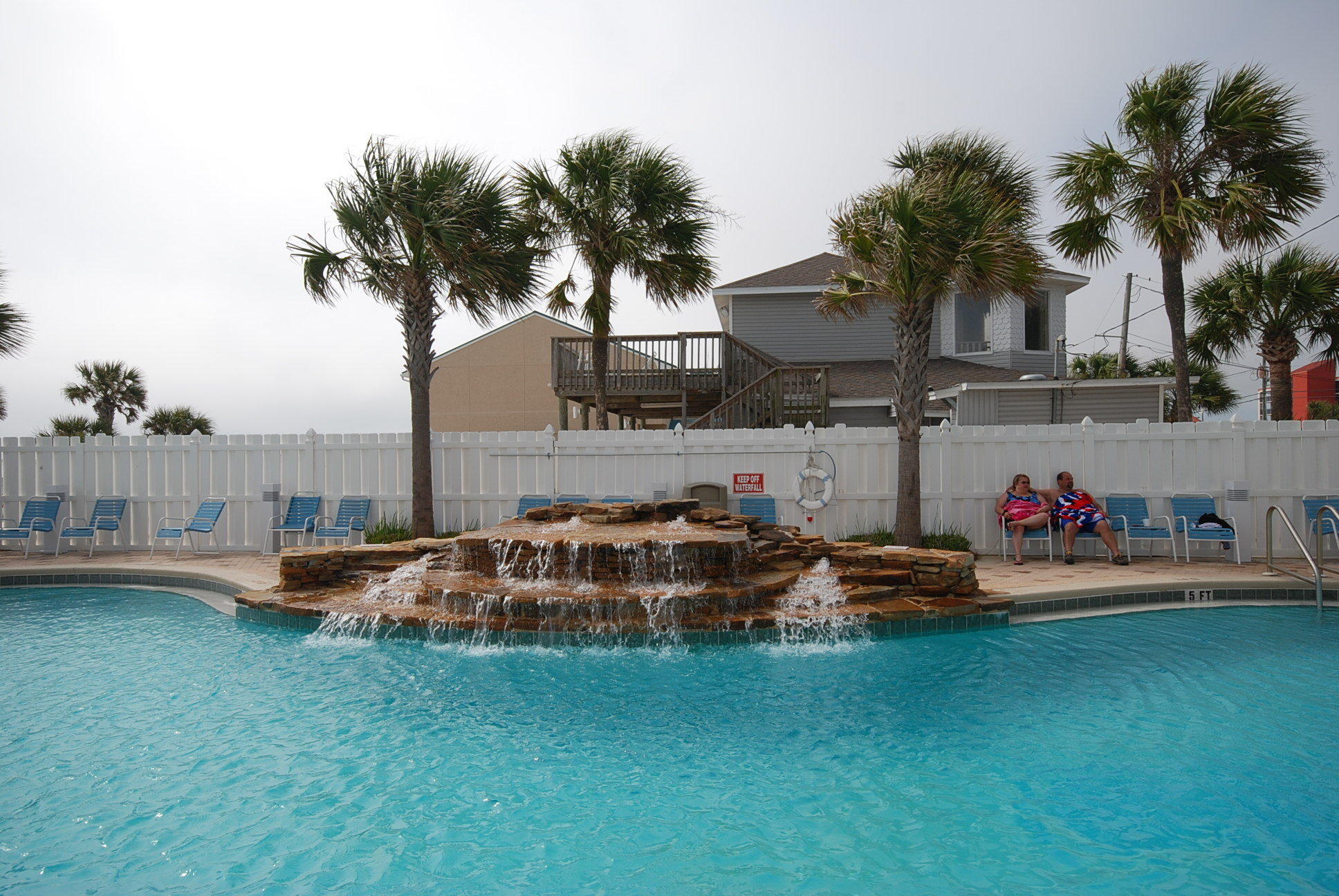 MAJESTIC BEACH TOWERS I - Residential