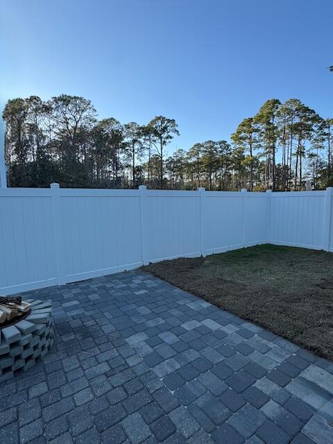 LIGHTHOUSE POINTE - Residential