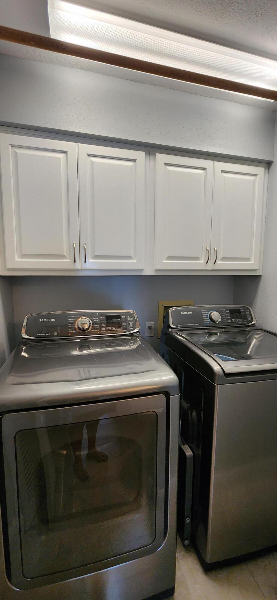 CLIPPER COVE T/H - Residential Lease