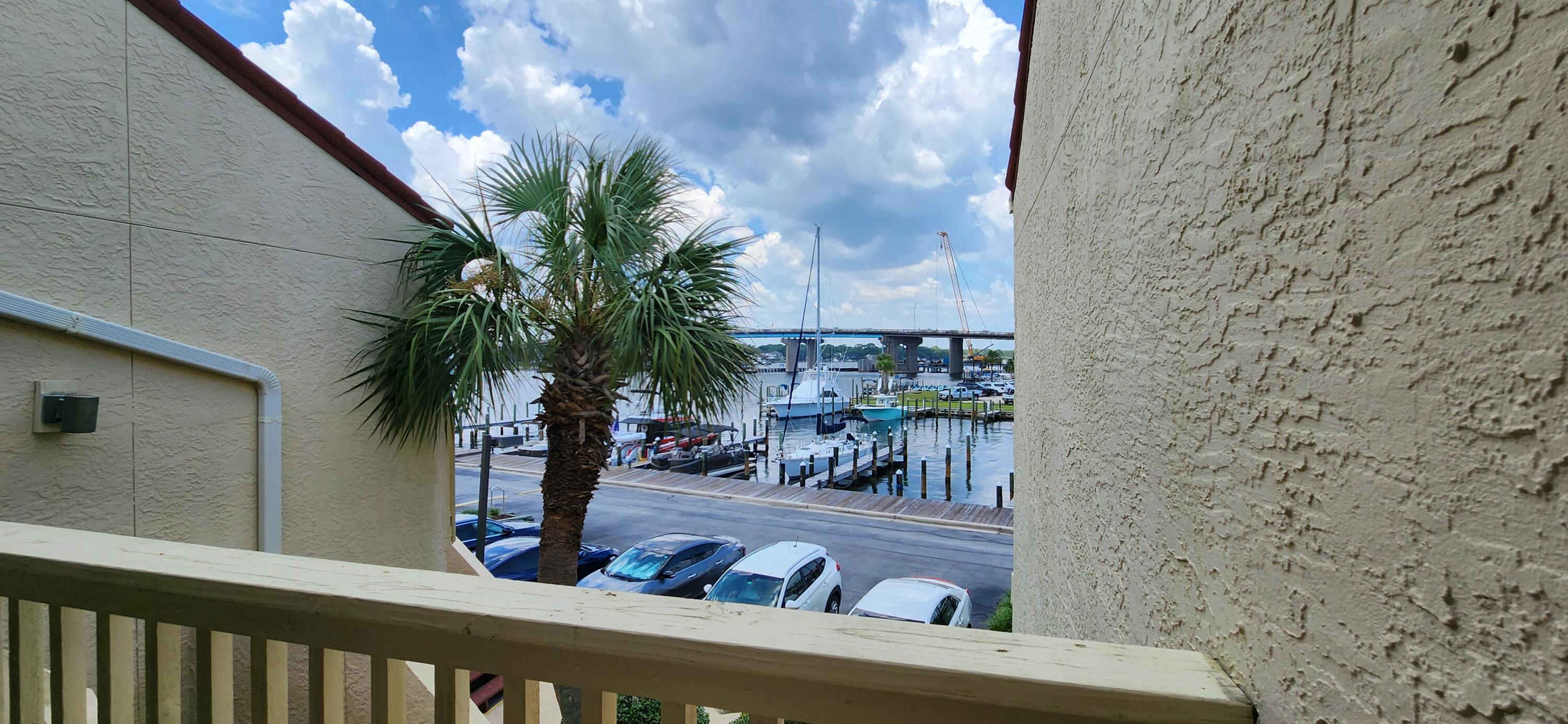 CLIPPER COVE T/H - Residential Lease