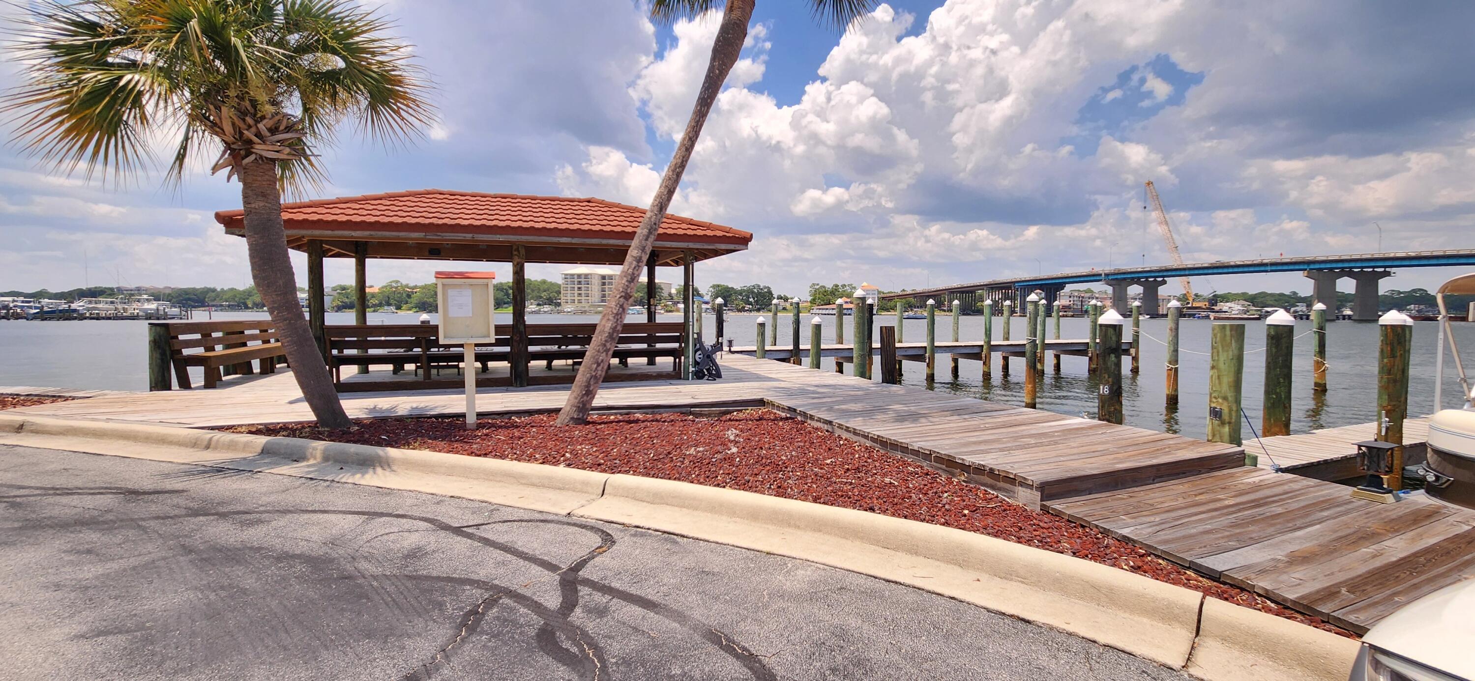 CLIPPER COVE T/H - Residential Lease