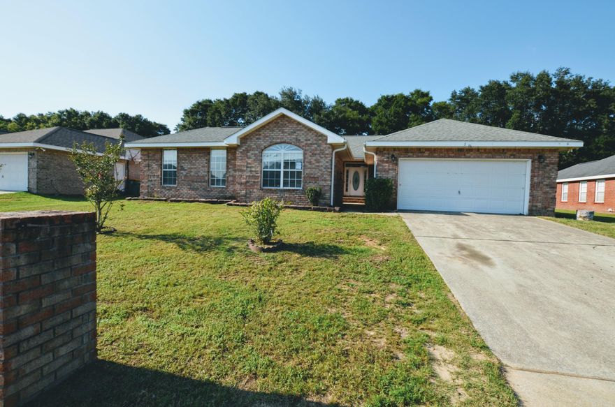 Located in the popular Lee Farms subdivision, this HUD REO home is one to see. Home is quite large for the area coming in over 2900 square feet and boasting 4 bedrooms and 3 baths. Split bedroom design with fireplace, great room and large open kitchen. Home has 2 HVAC units to handle the size of this home. A little TLC will go far with this home and based on the pricing, you will find this home has plenty of room to grow. Home is FHA (UI) uninsurable at this time. Please call today to set up your viewing!