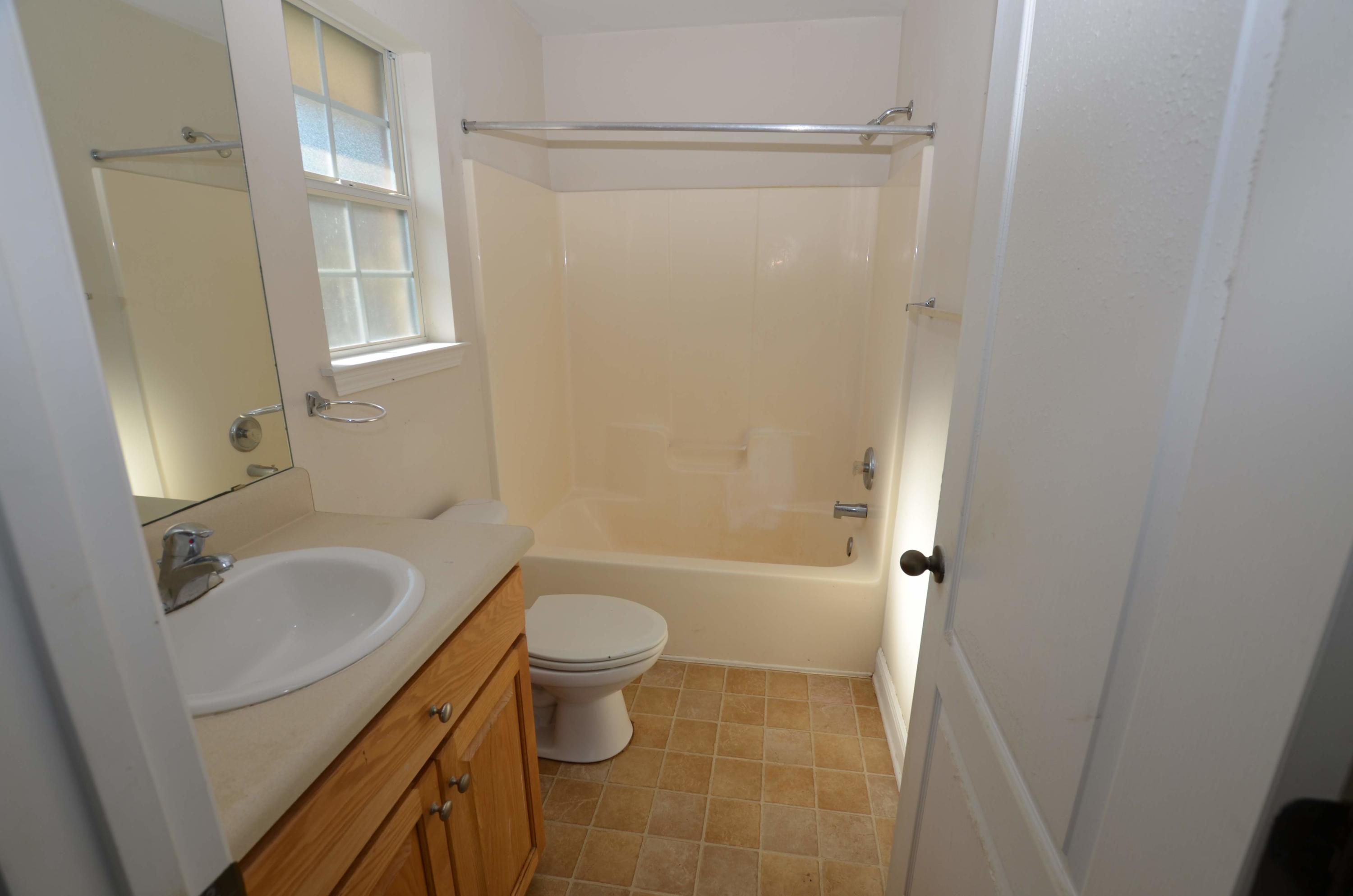 LEE FARMS PH I - Residential