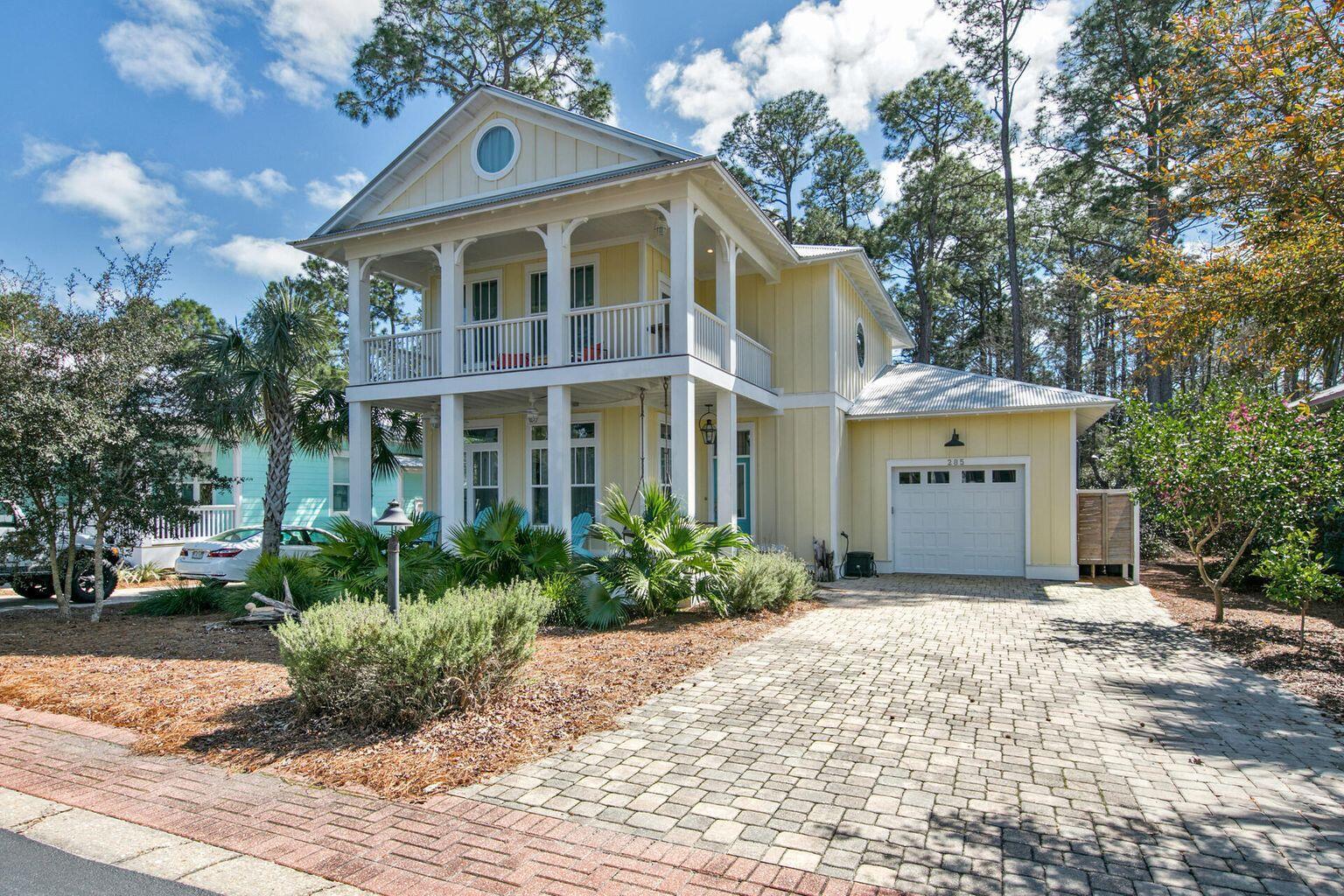 CASSINE VILLAGE - Residential