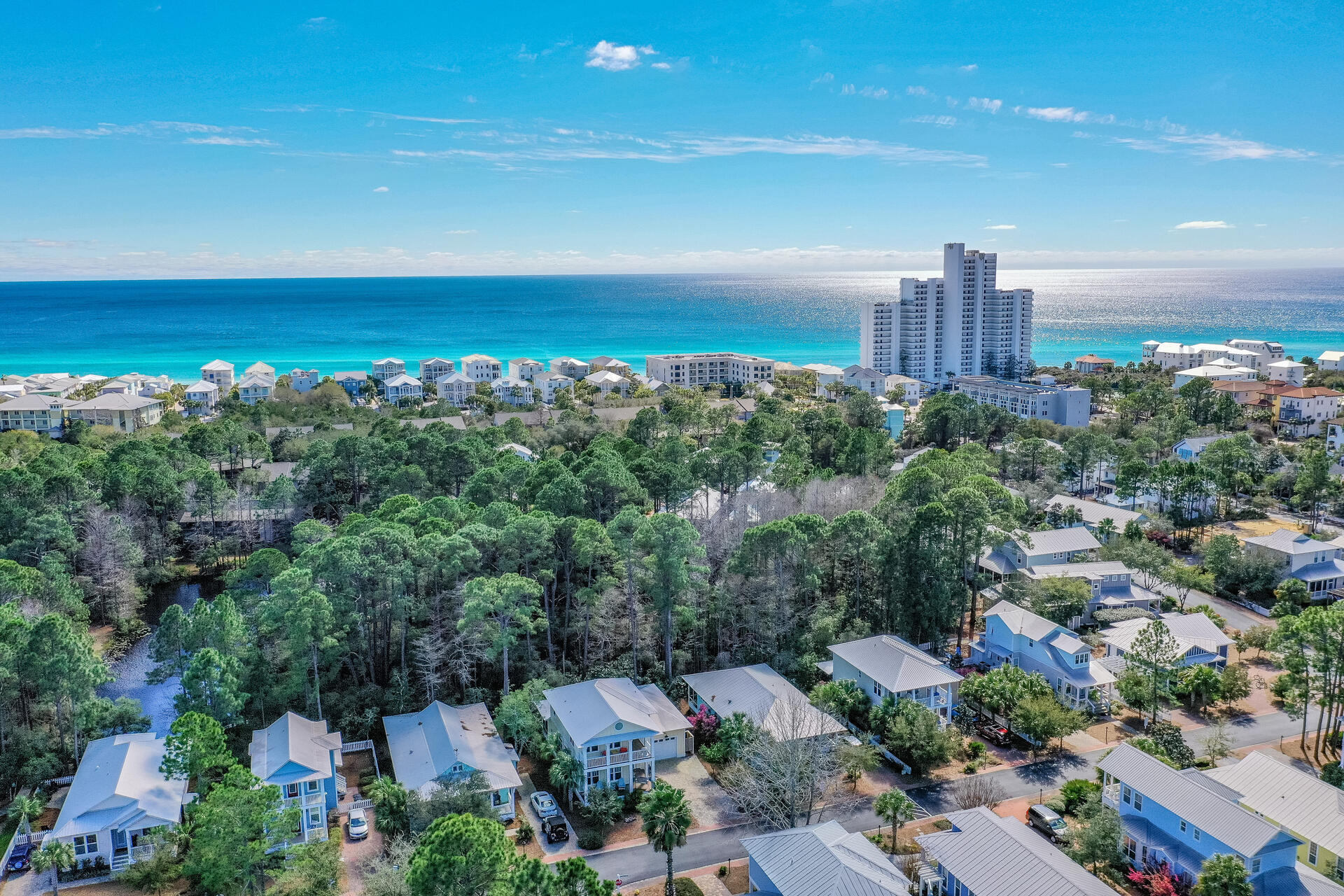 CASSINE VILLAGE - Residential