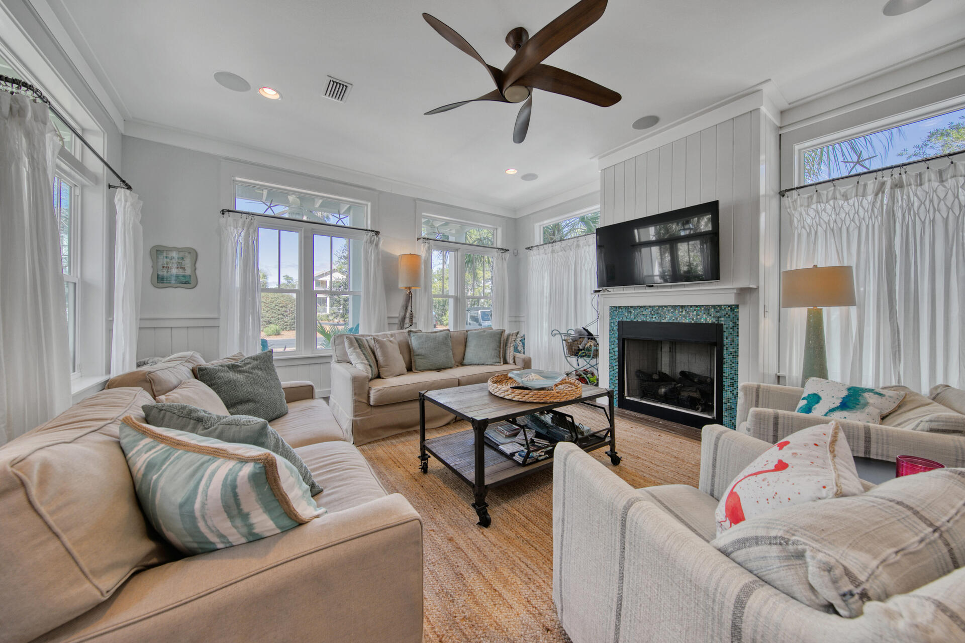 CASSINE VILLAGE - Residential