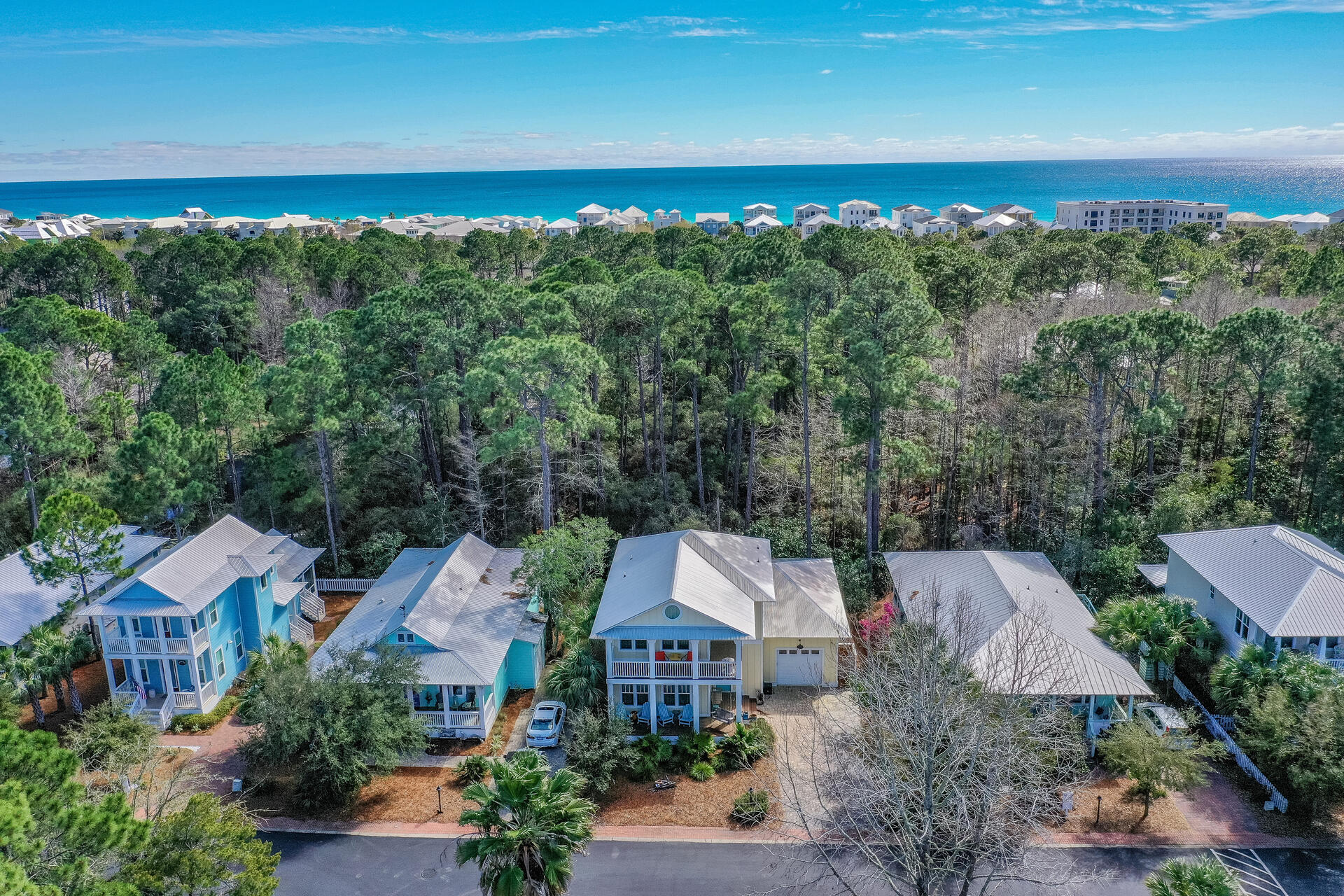 CASSINE VILLAGE - Residential