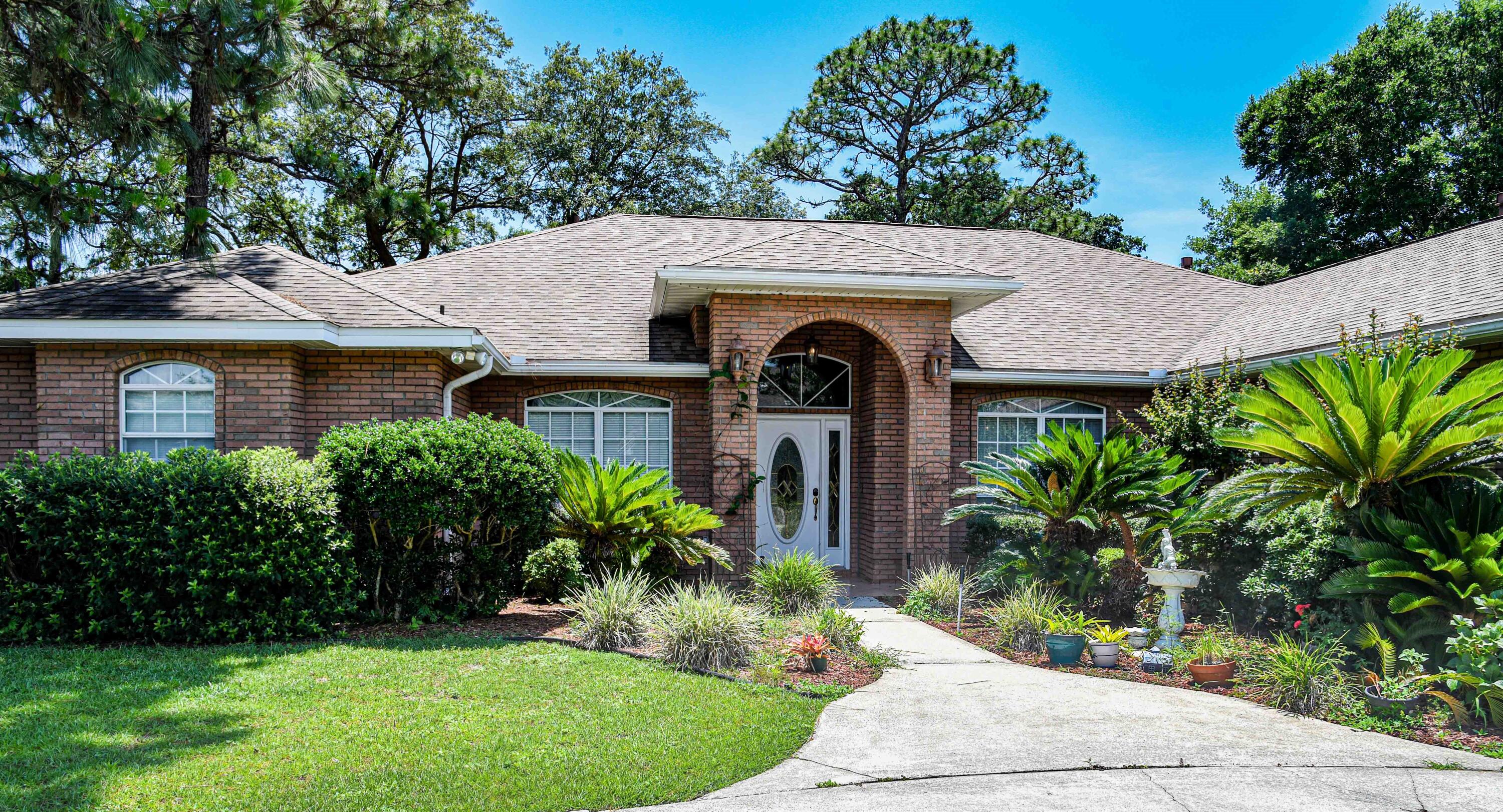 LINKS AT SHALIMAR POINTE - Residential