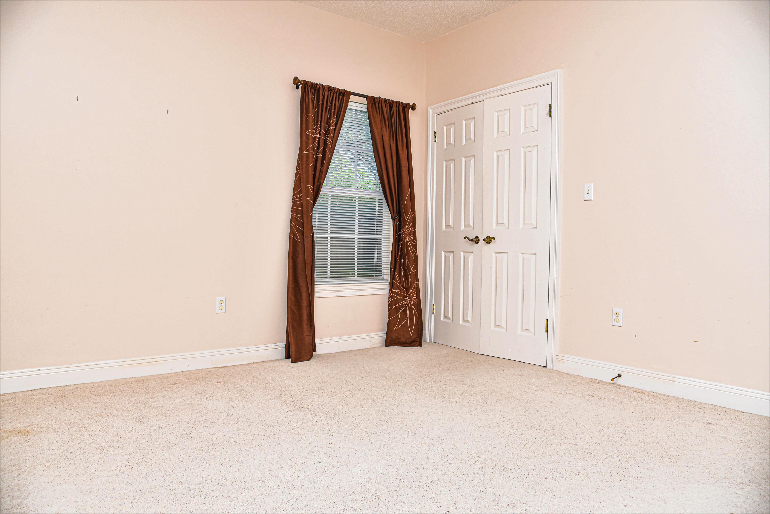 LINKS AT SHALIMAR POINTE - Residential