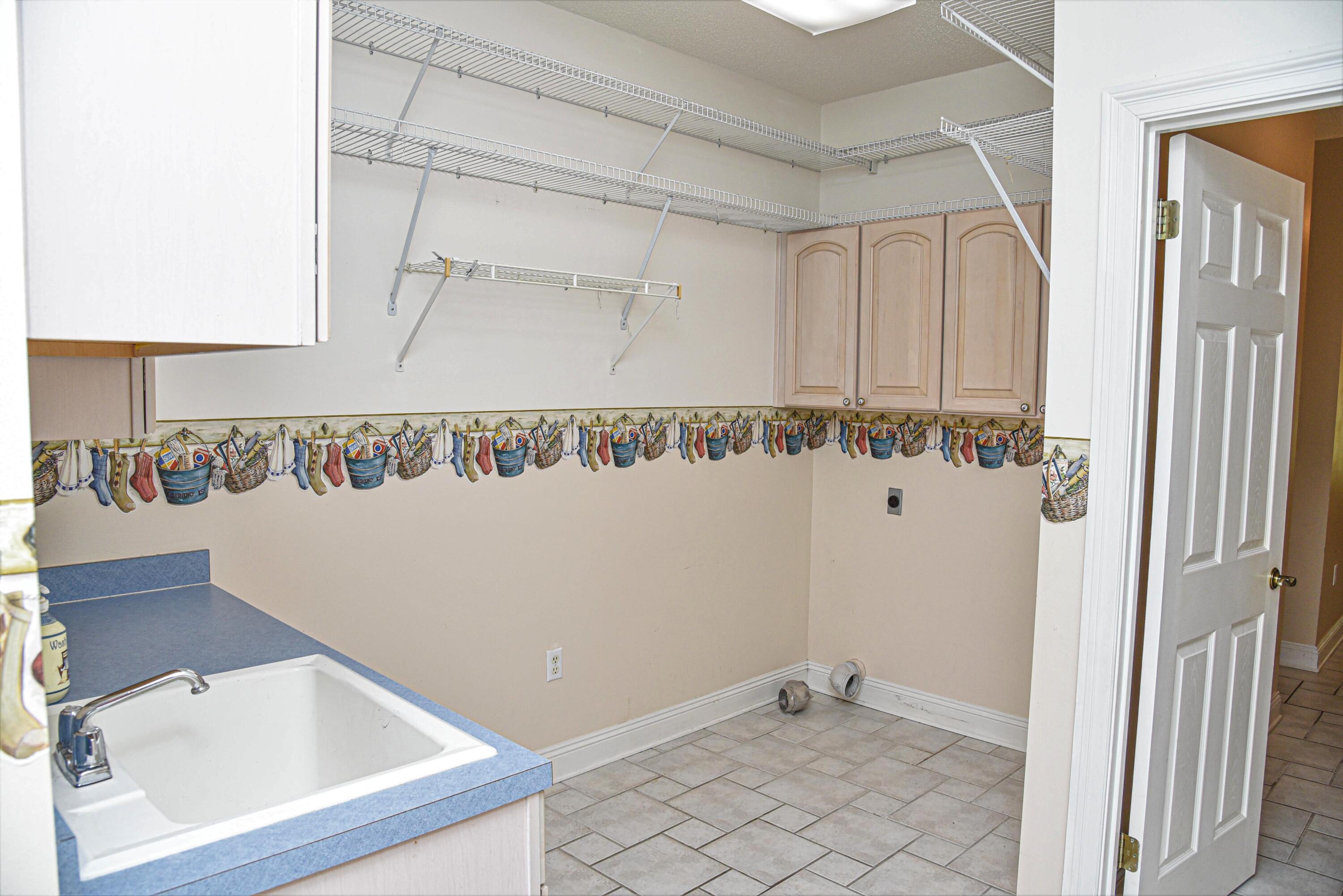 LINKS AT SHALIMAR POINTE - Residential