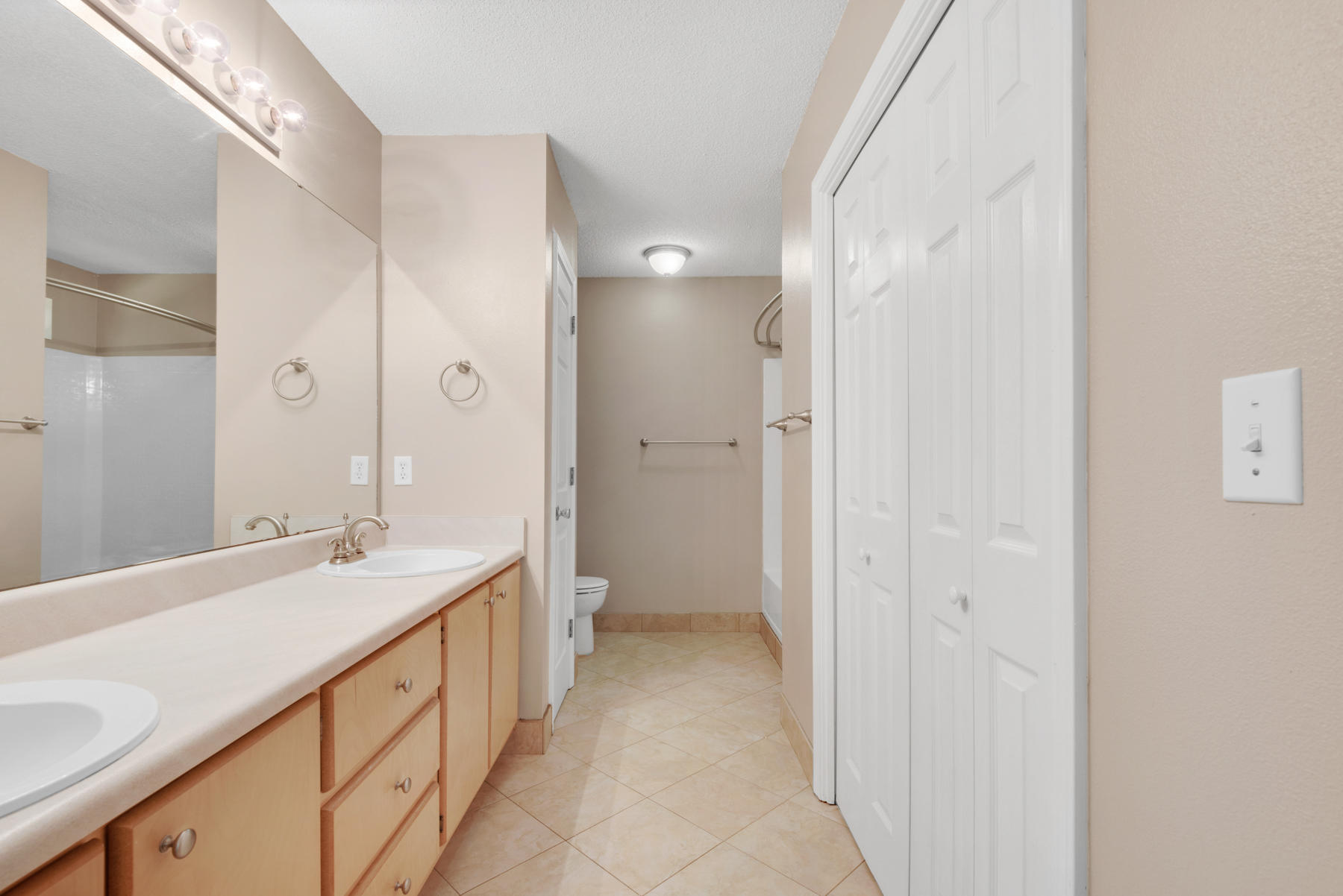 VICTORIA PARK - Residential