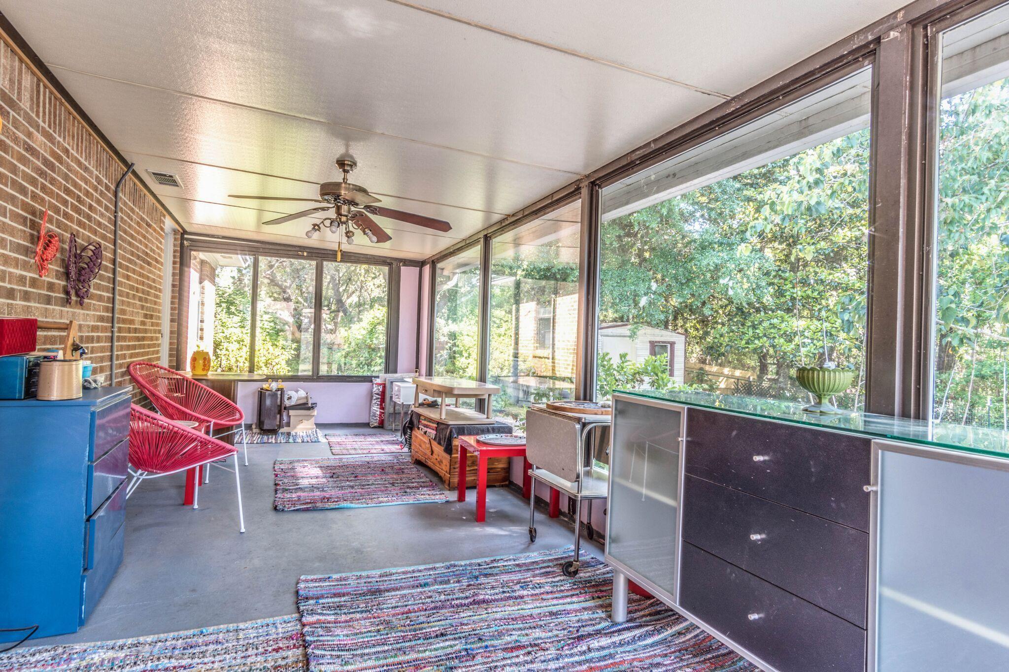 MARINERS COVE - Residential