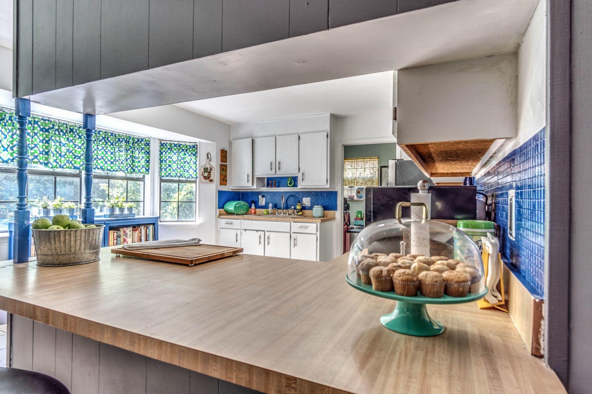 MARINERS COVE - Residential