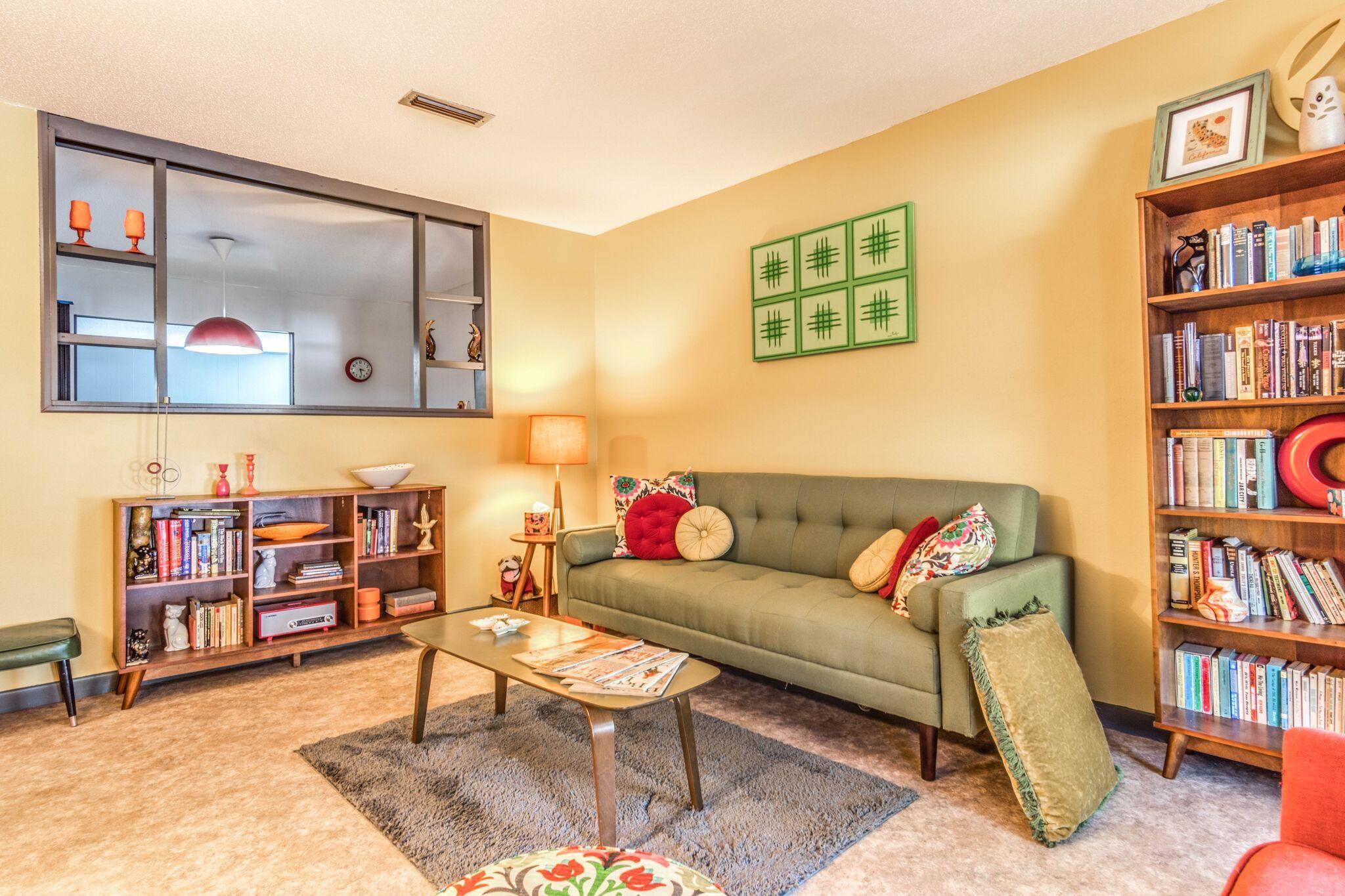 MARINERS COVE - Residential