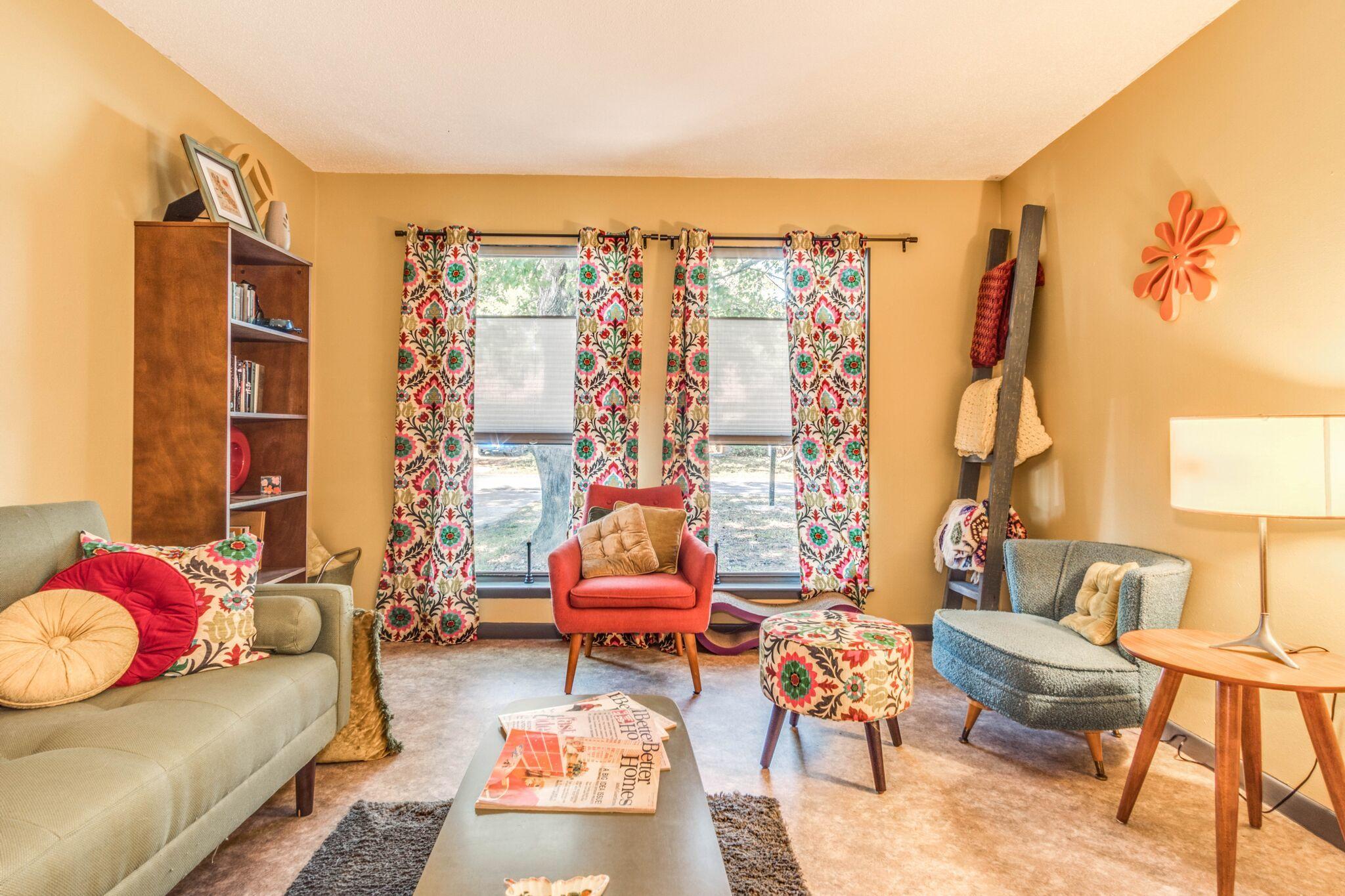 MARINERS COVE - Residential