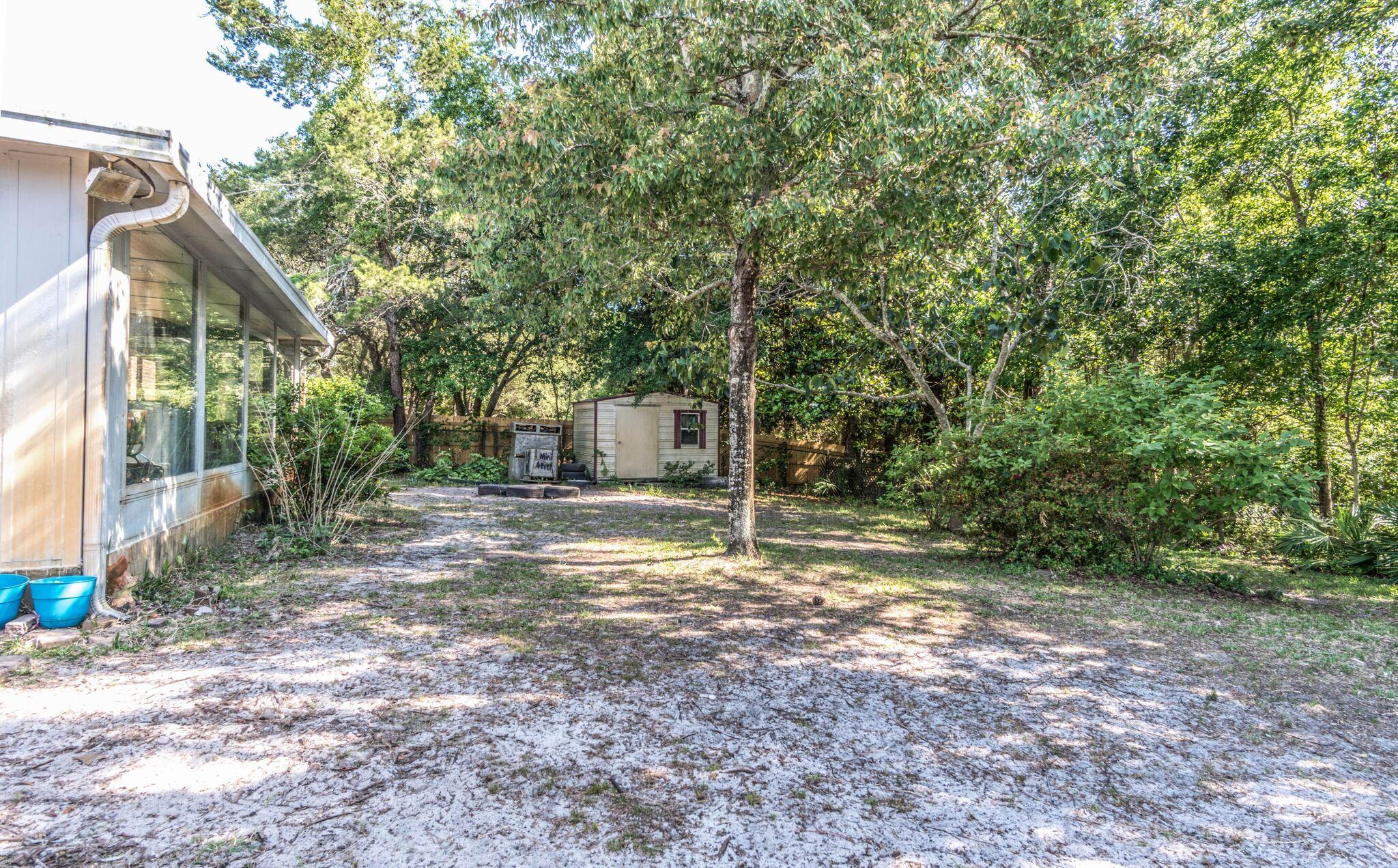 MARINERS COVE - Residential