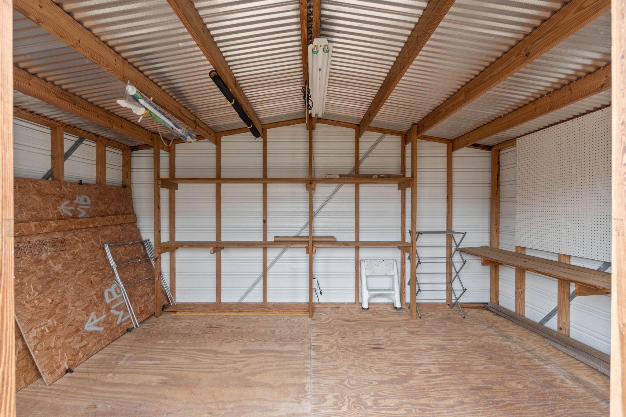 ASHBERRY WOODS - Residential