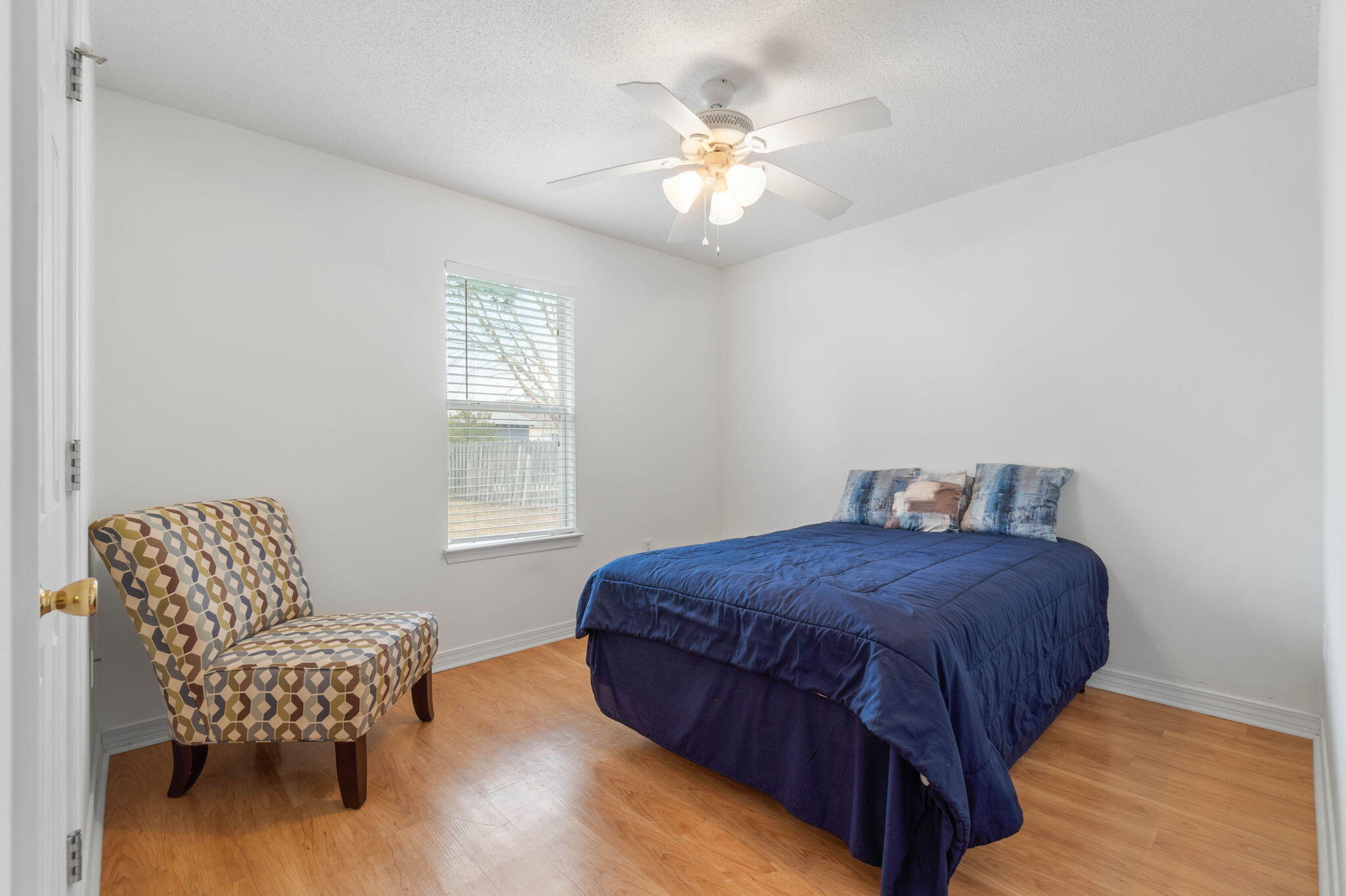 ASHBERRY WOODS - Residential