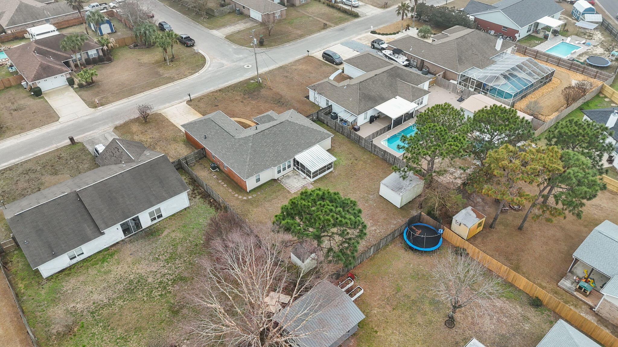 ASHBERRY WOODS - Residential