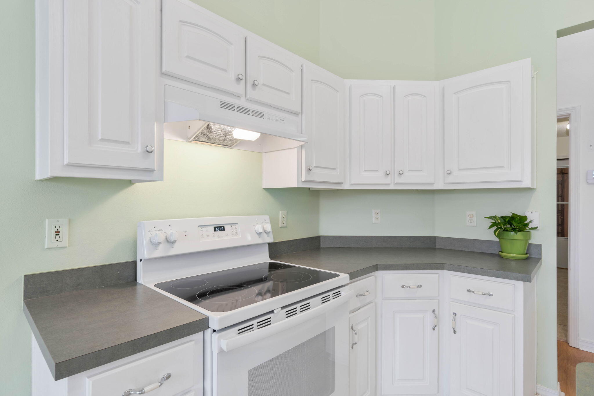 ASHBERRY WOODS - Residential