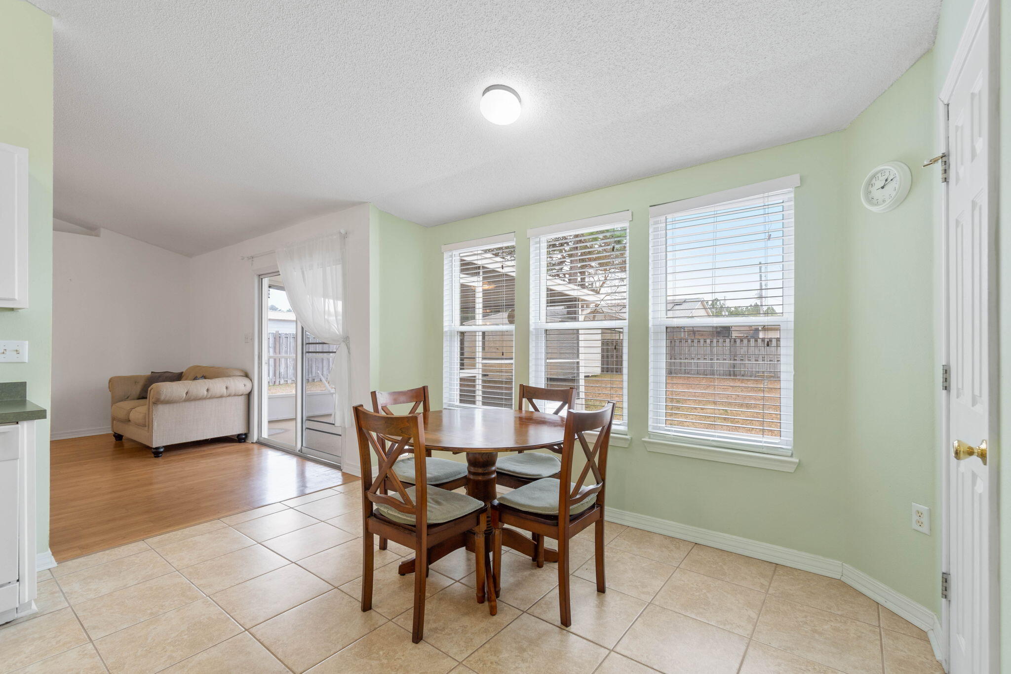 ASHBERRY WOODS - Residential