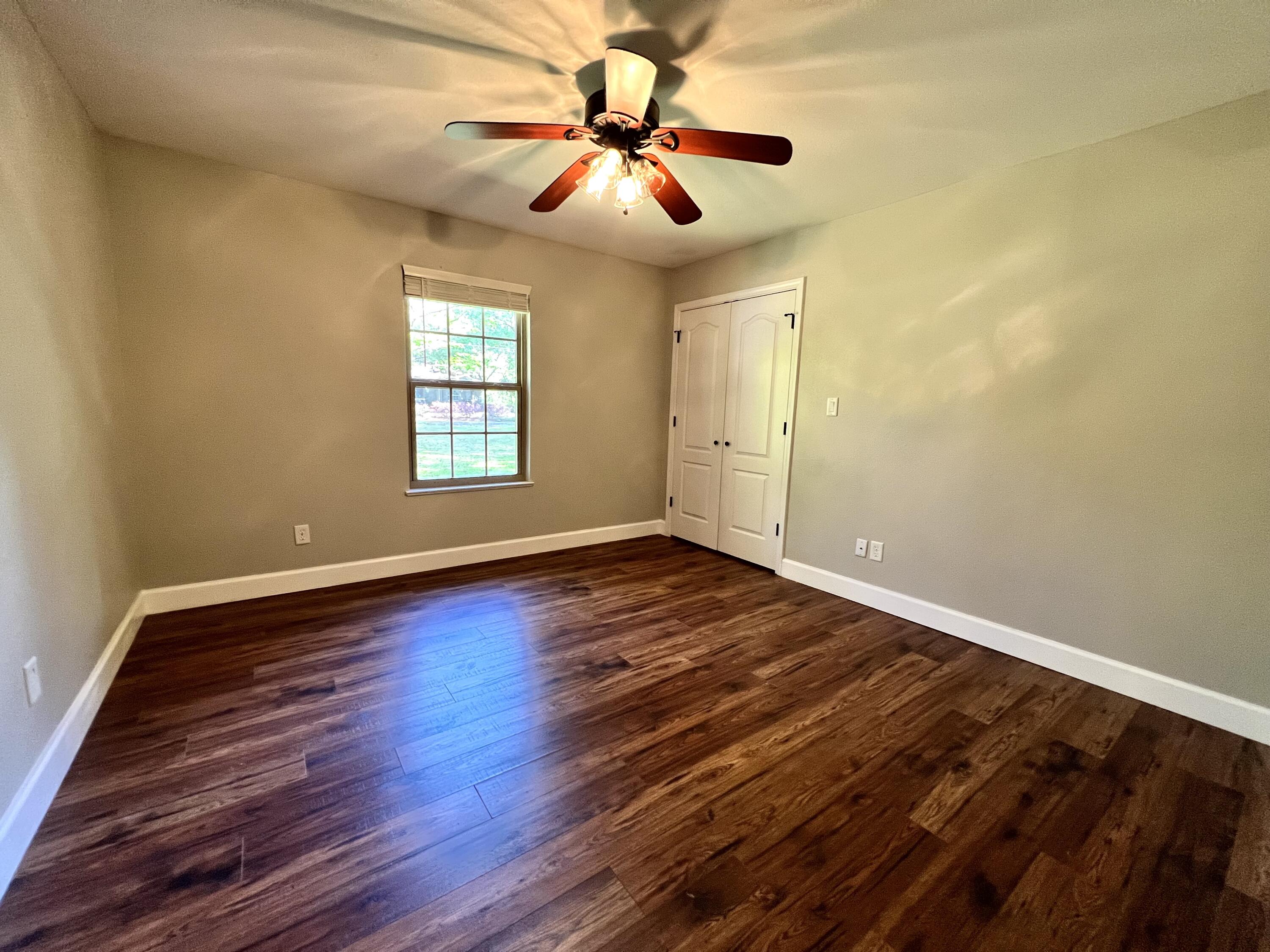 LAKE SHARON ESTATES - Residential Lease