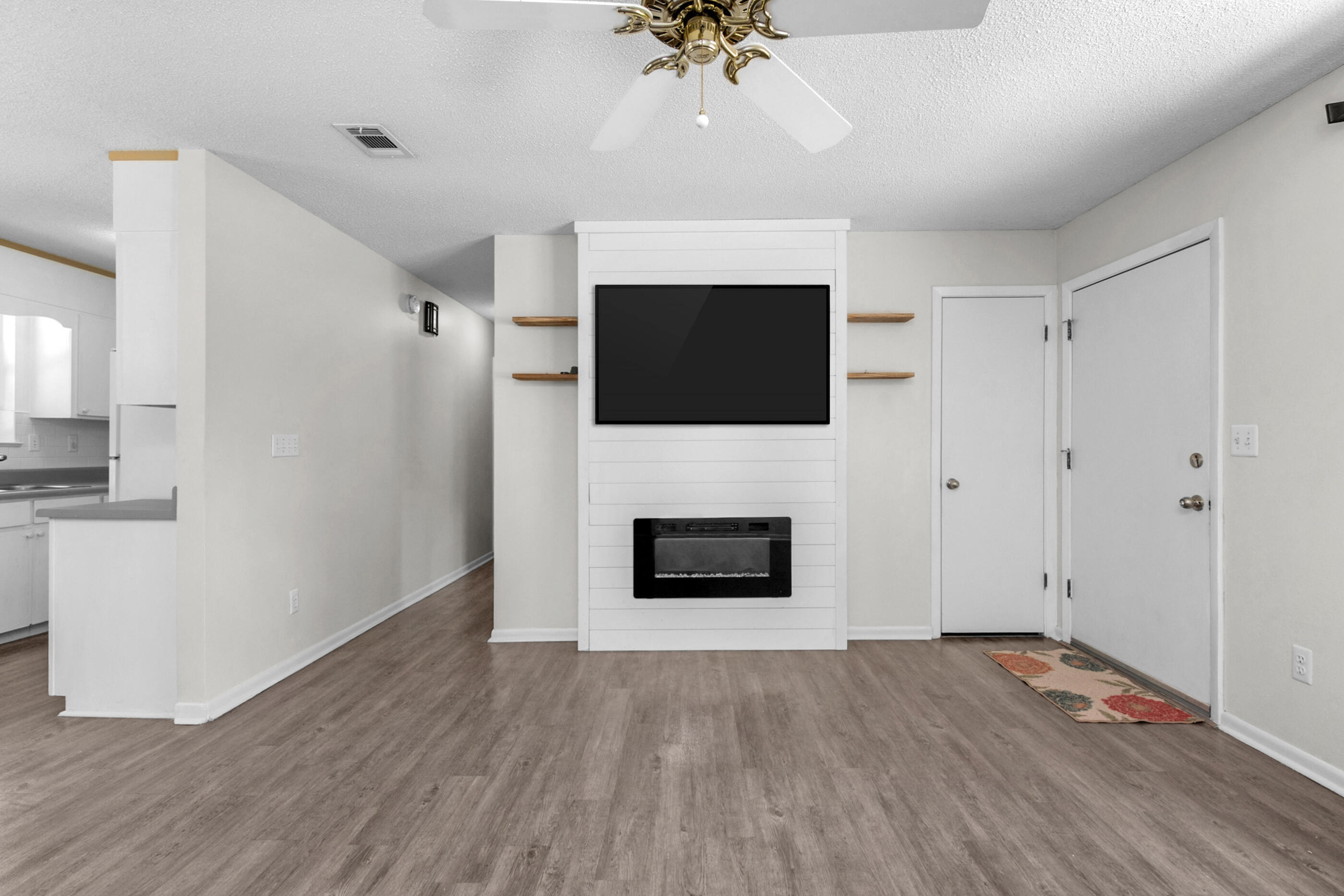 MORRIS ADDN TO CRESTVIEW - Residential