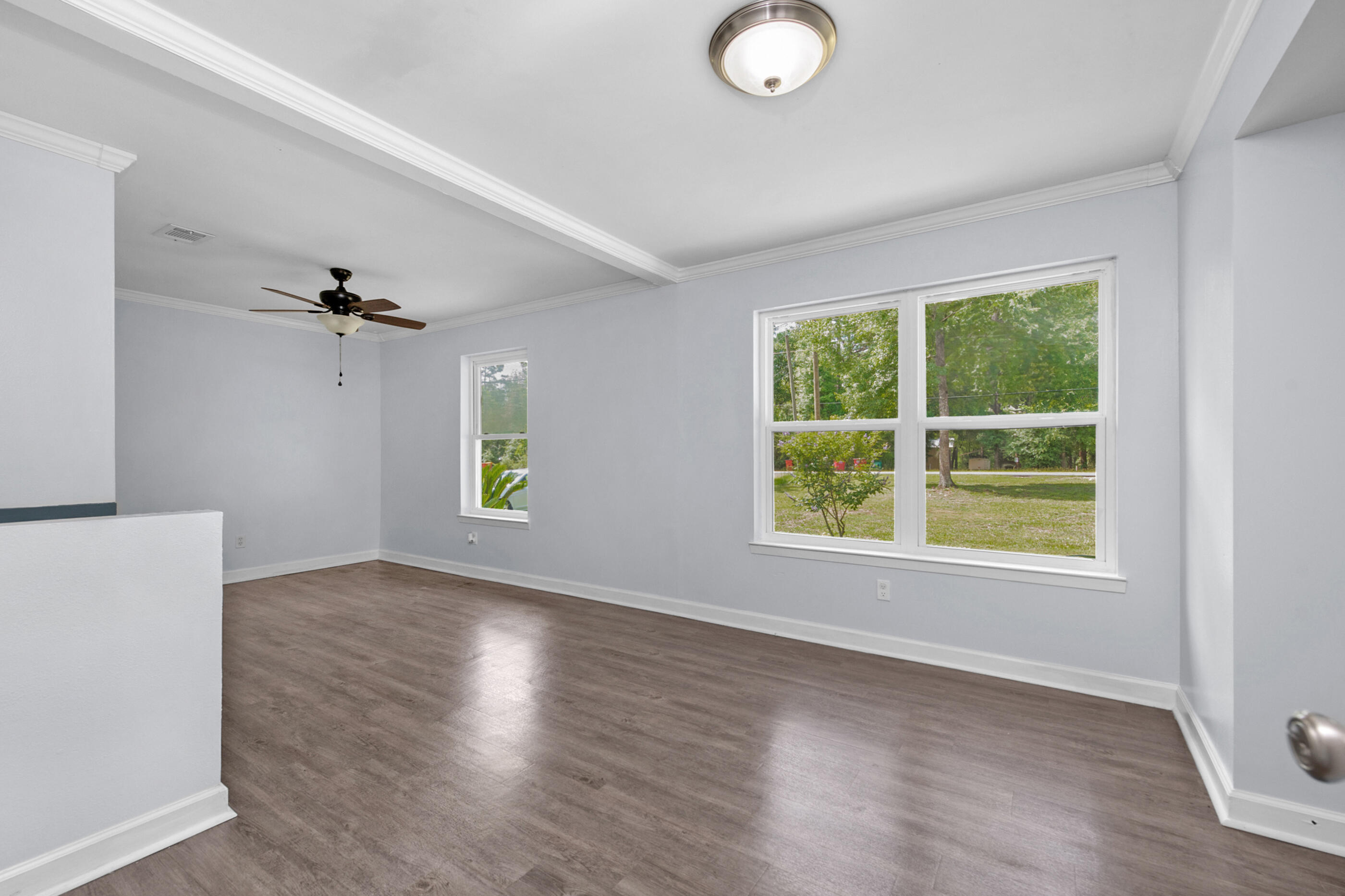 MORRIS ADDN TO CRESTVIEW - Residential