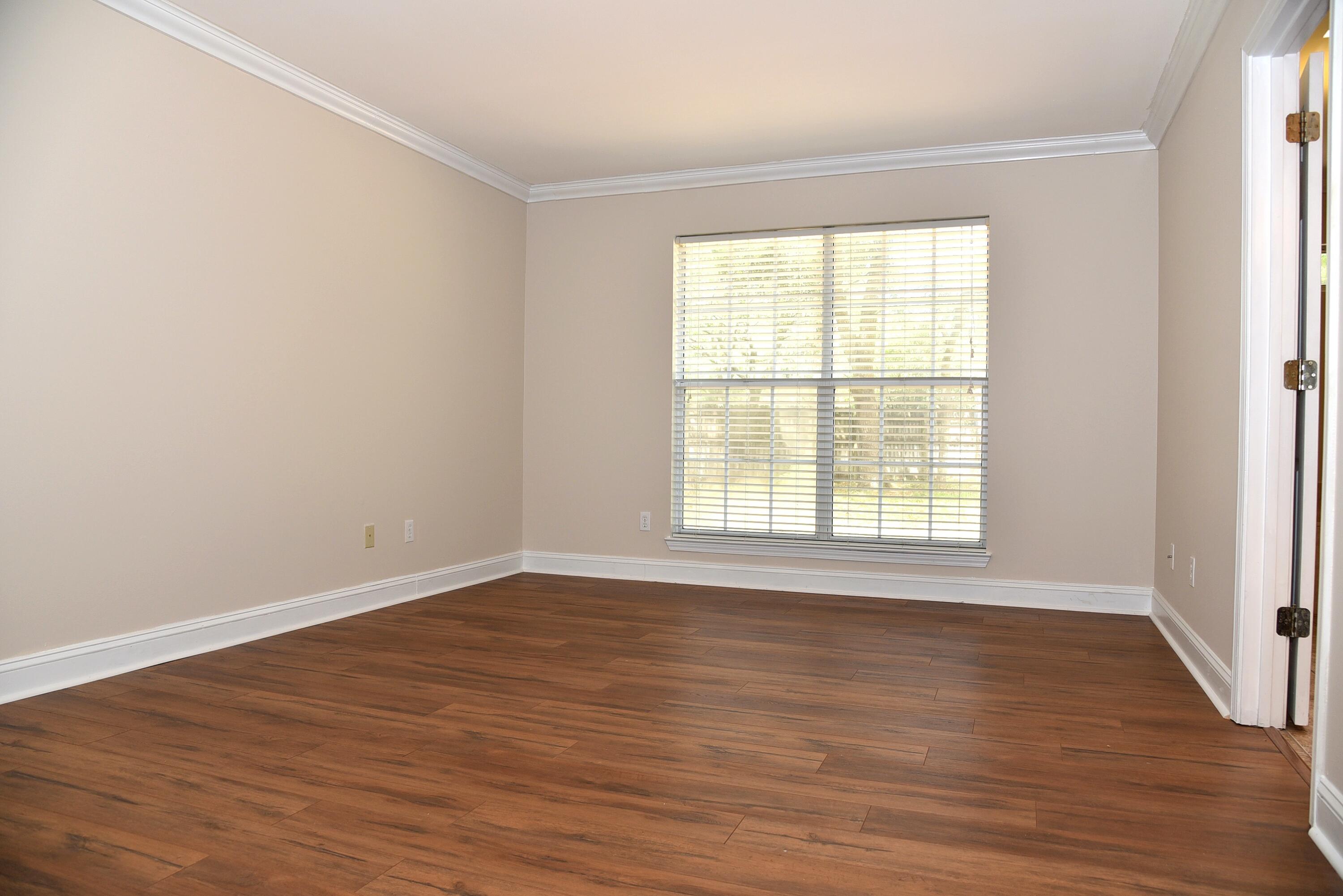 PARKWOOD COURT AT BLUEWATER BAY - Residential Lease