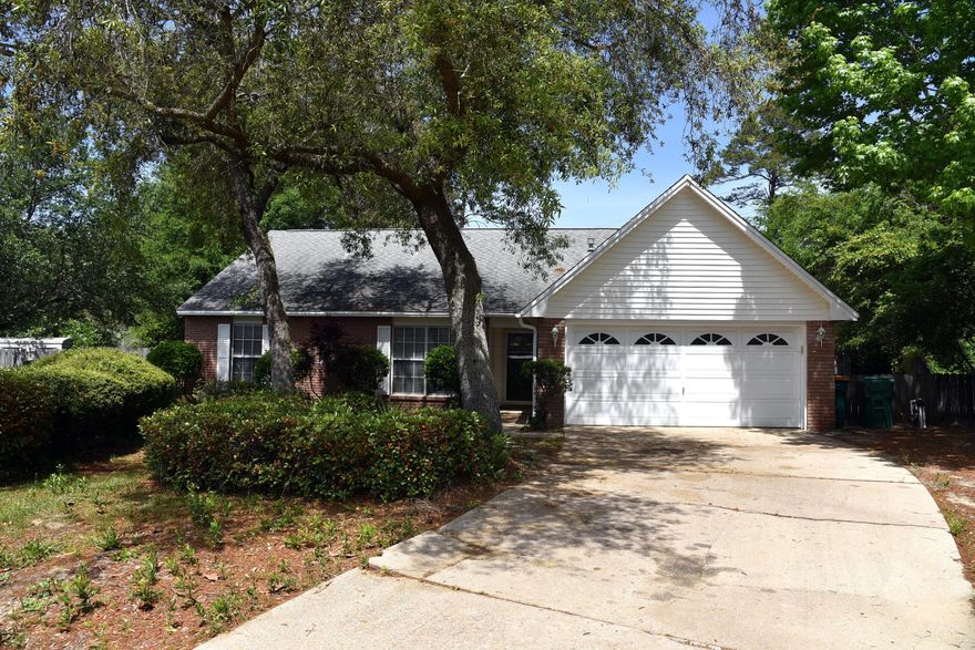 Convenient to Bluewater Elementary School, shops, beaches, and bases. Upon Entry, the room opens into a generous Great Room with a wood-burning fireplace. Sliding doors access the large fenced back yard. The Kitchen is just to the right of the Great Room with a breakfast nook & bay windows to let in all that Florida sunshine! Kitchen island and stainless steel appliances complete the look. There is a formal Dining Room just off the Great Room with glass entry doors. First floor Master Bedroom Suite has 2 closets. Master bath 5-piece bath includes double vanity and whirlpool garden tub. A second first-floor Bedroom has a walk-in closet and a full bath in the hall. There are two more large bedrooms upstairs, with large windows and a loft area between. Owner will consider pets. NO SMOKING