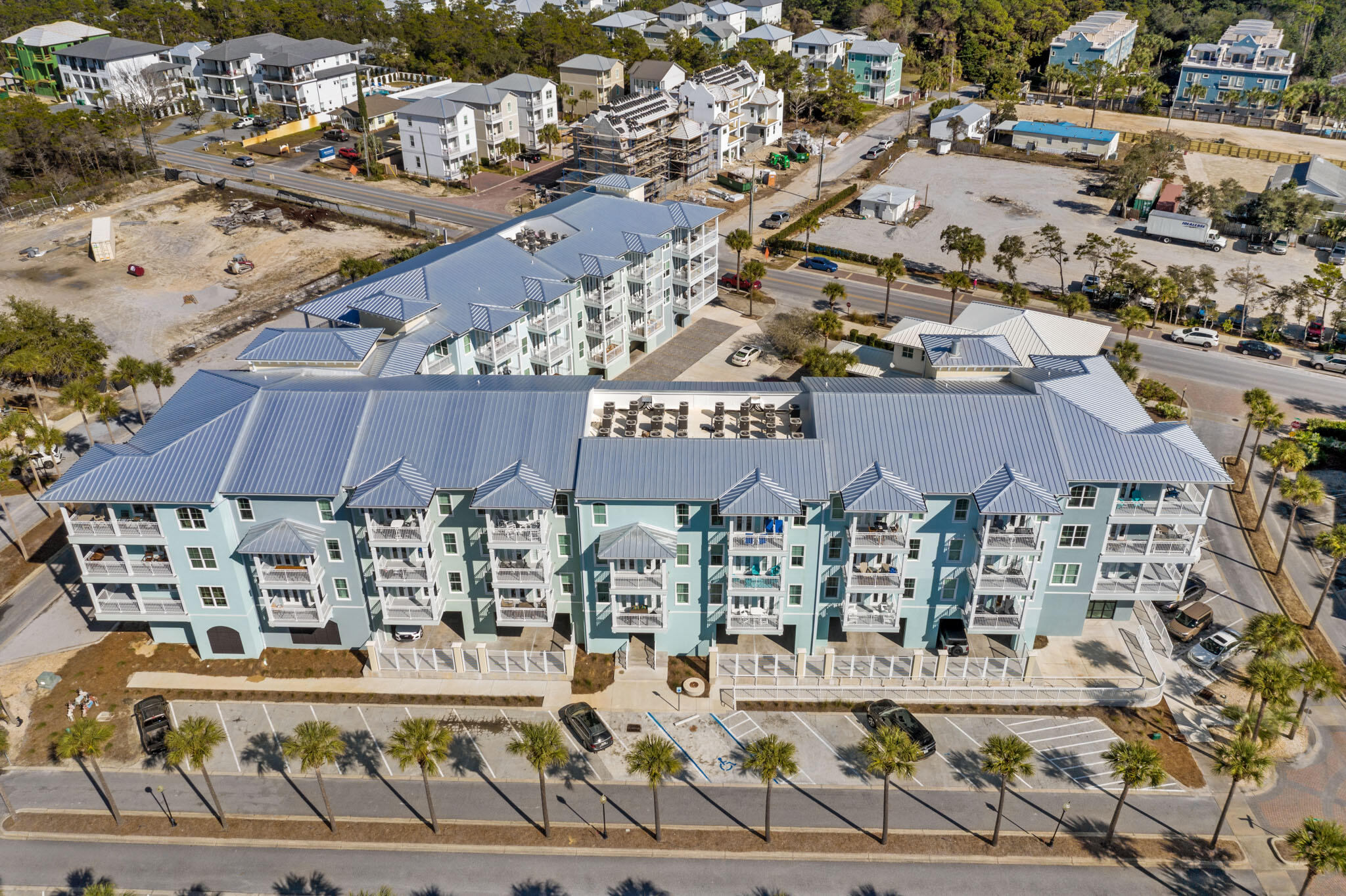 GULF PLACE RESIDENCE - Residential