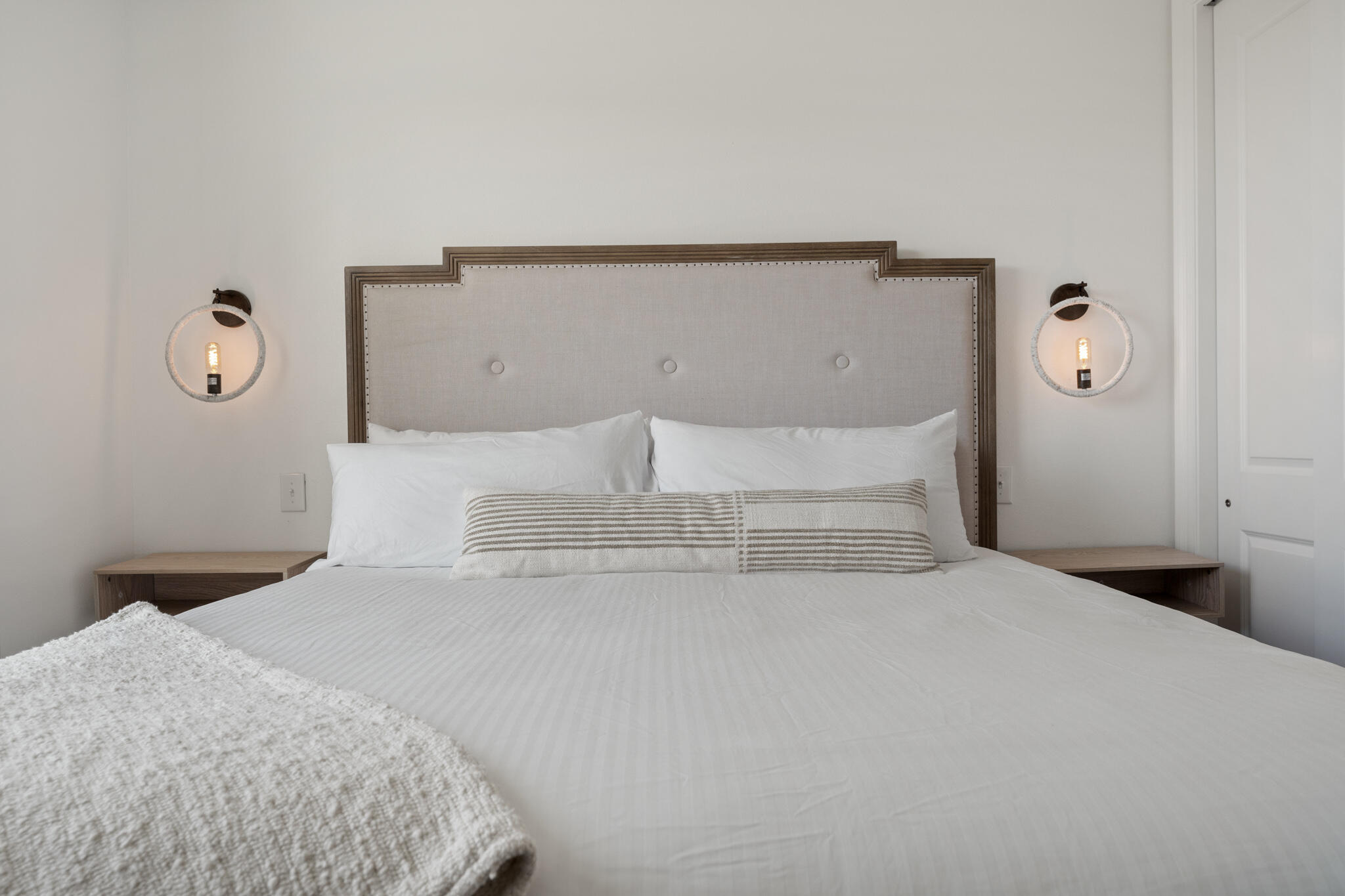 GULF PLACE RESIDENCE - Residential